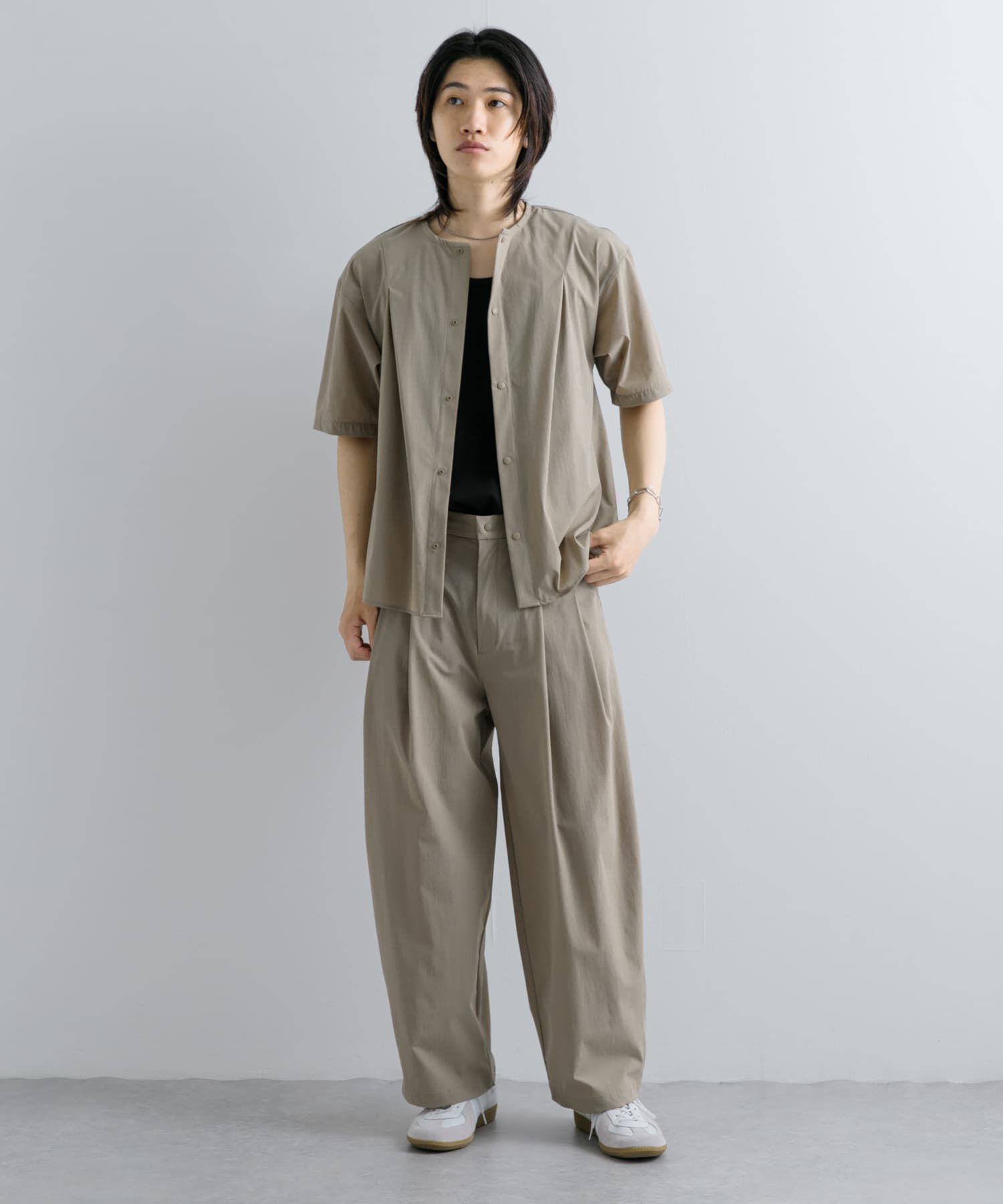 SENSE OF PLACE by URBAN RESEARCH「Uiscel　4WAYストレッチタックノーカラーシャツ5分袖」|シャツ・ブラウス|