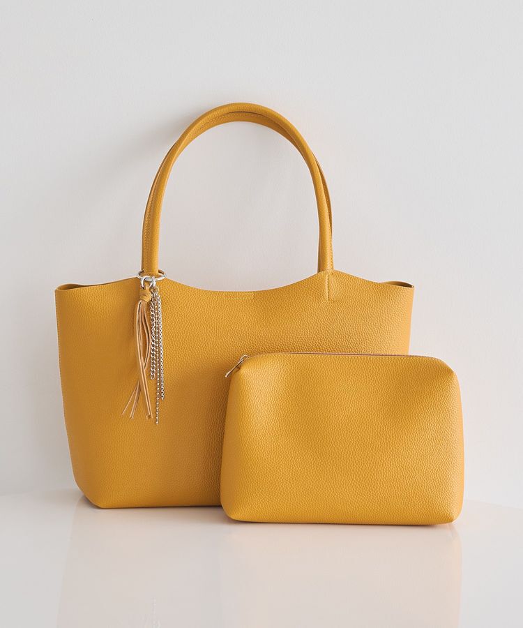 earth music&ecology「【軽量】チャーム付きトートバッグ」|トートバッグ|