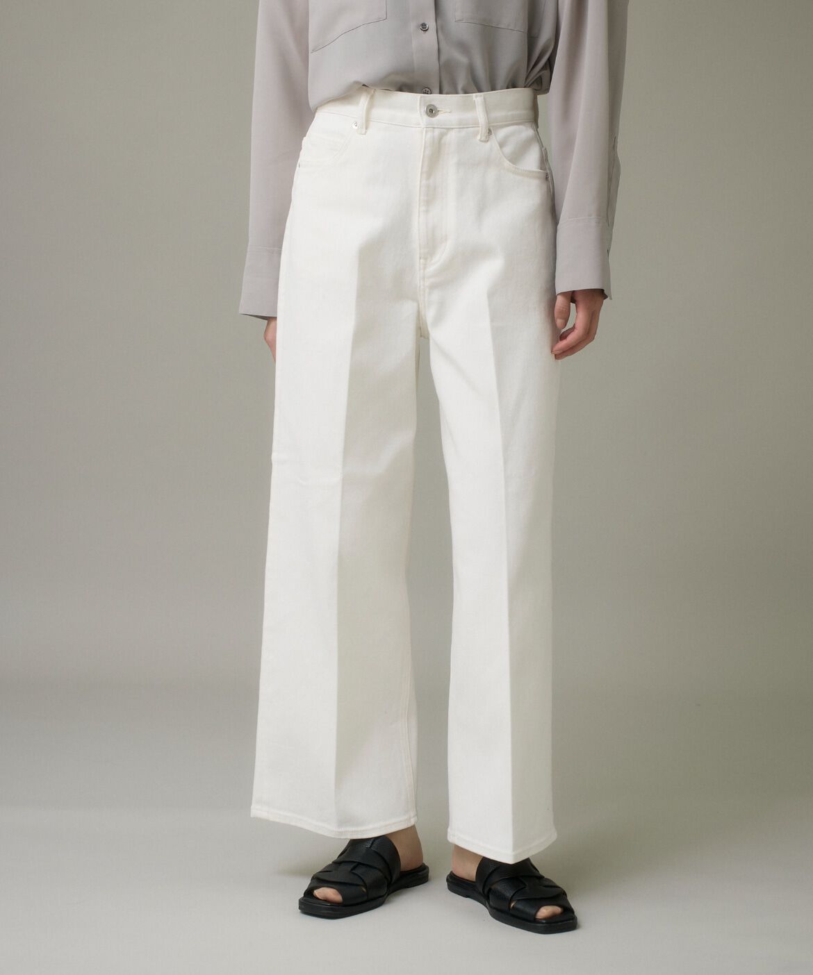 DAY by DAY it&rsquo;s international「ホワイトデニムワイドパンツ」|その他|