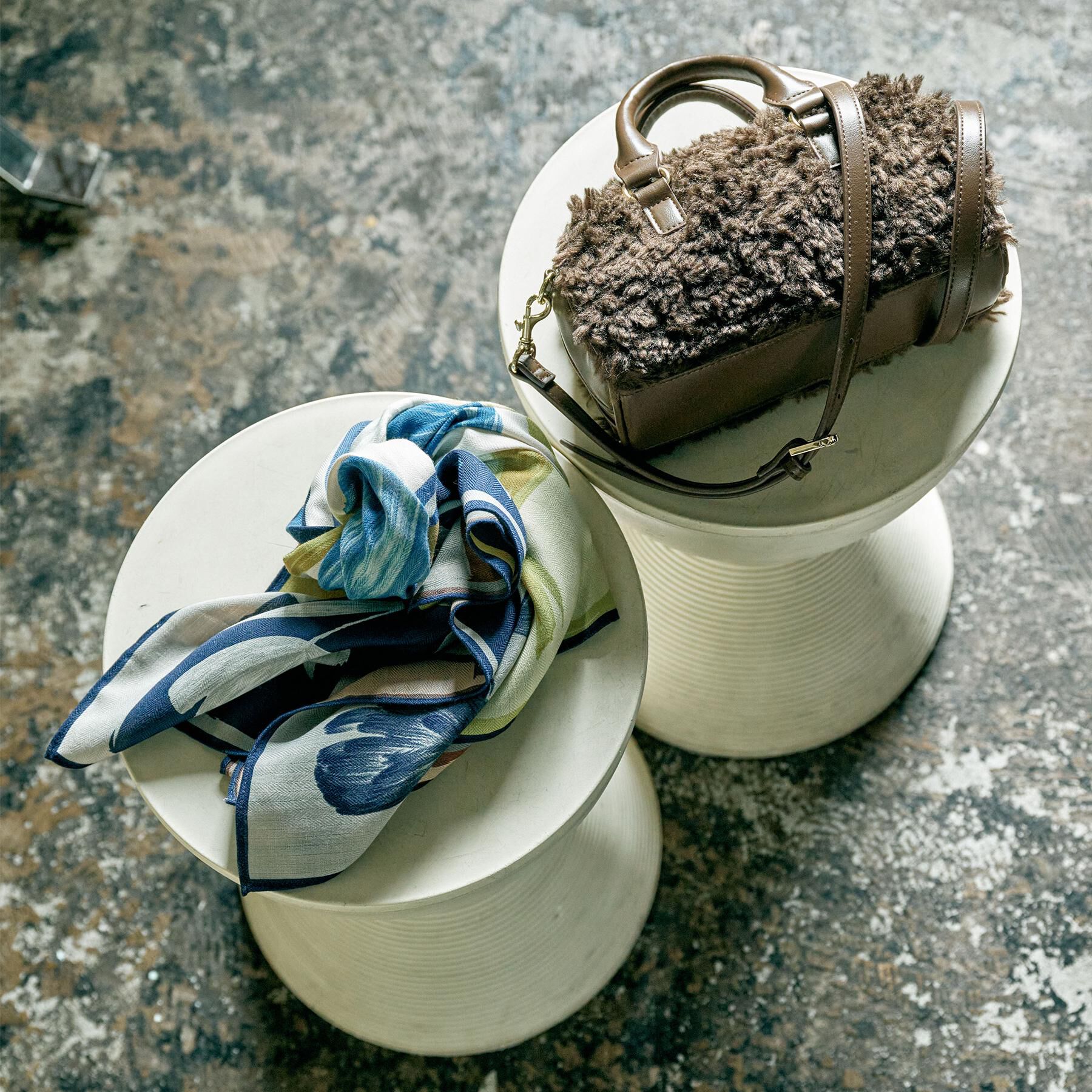 UNTITLED「【2Way/トレンド】フェイクファーボストンバッグ」|ボストンバッグ|