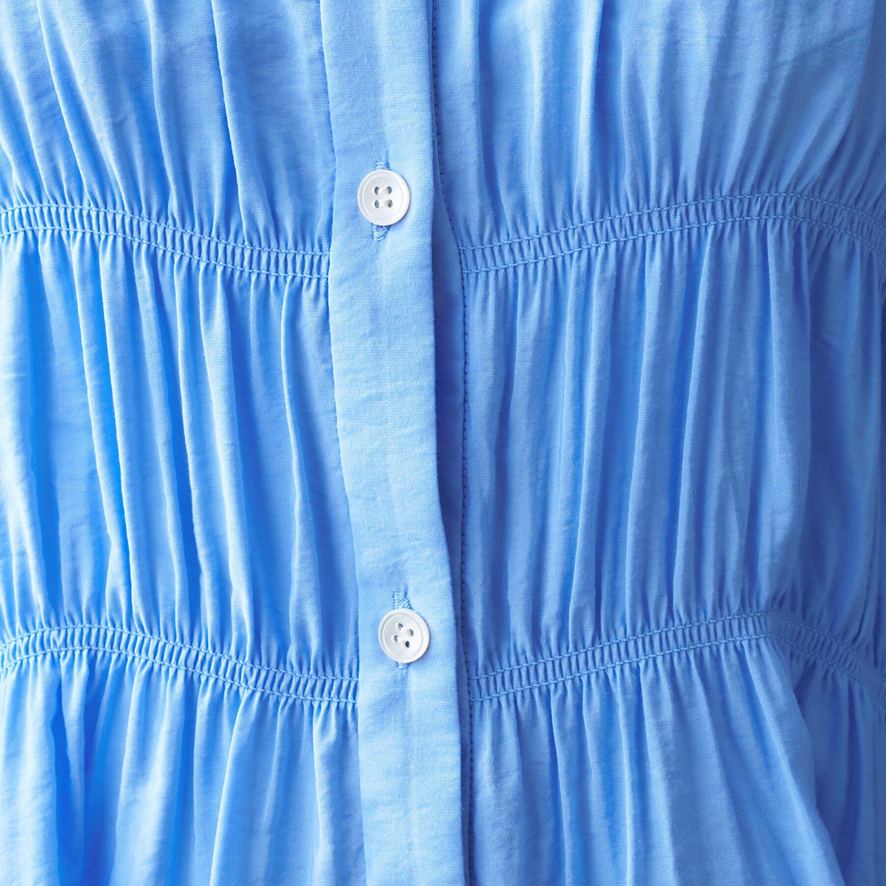 UNTITLED「【着映え/洗える】リラックスシャーリングブラウス」|シャツ・ブラウス|