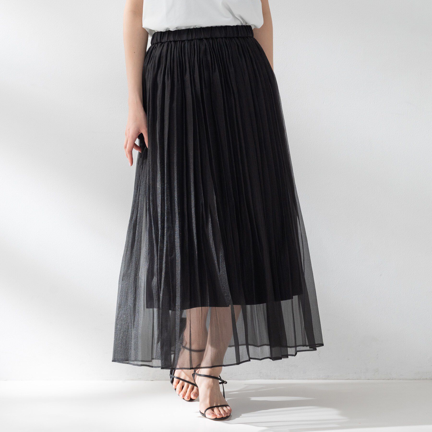 UNTITLED「【ウエストゴム/洗える/エレガント】エアリーシアープリーツスカート」|スカート|