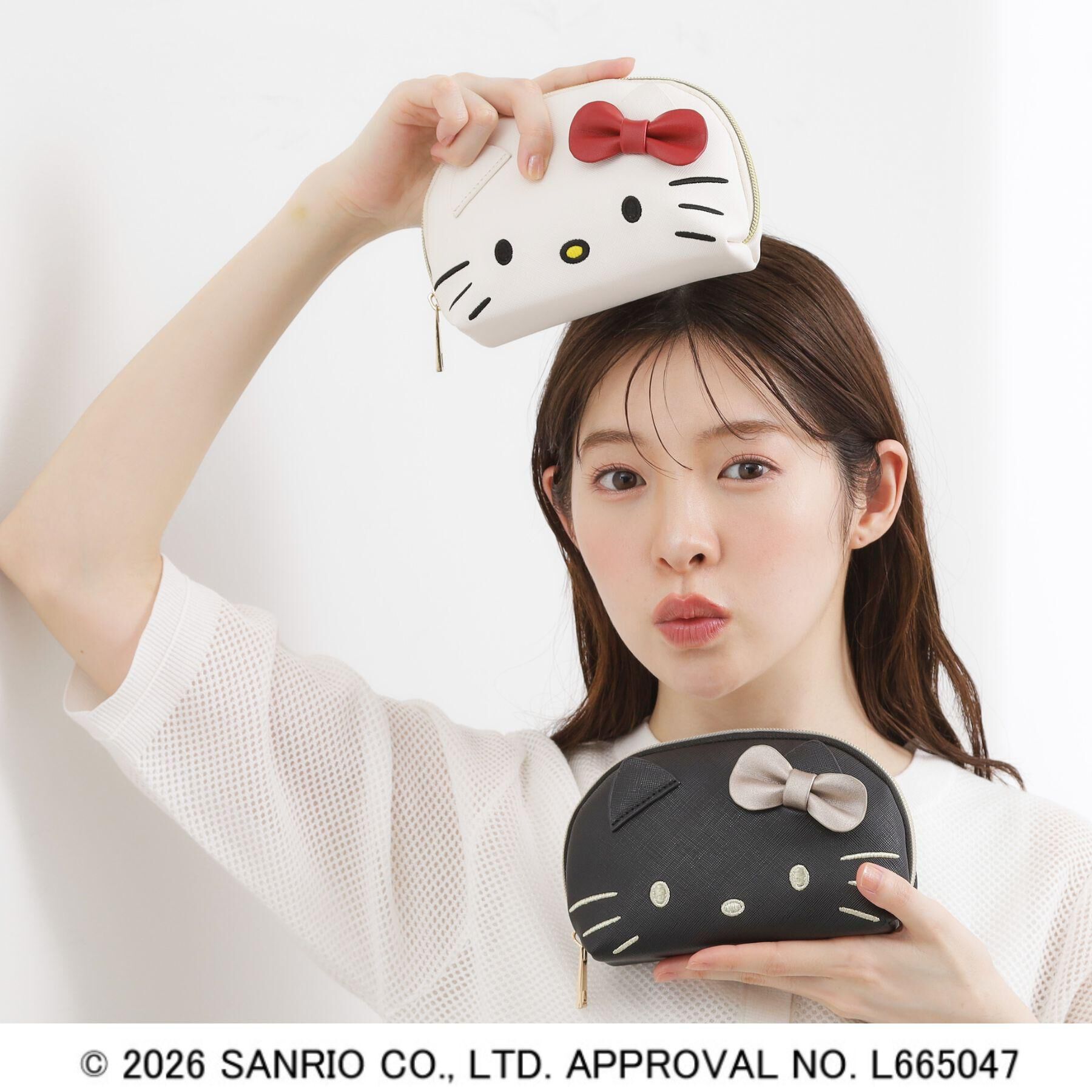 grove「【ハローキティ】シェル型フェイスポーチ」|ポーチ|