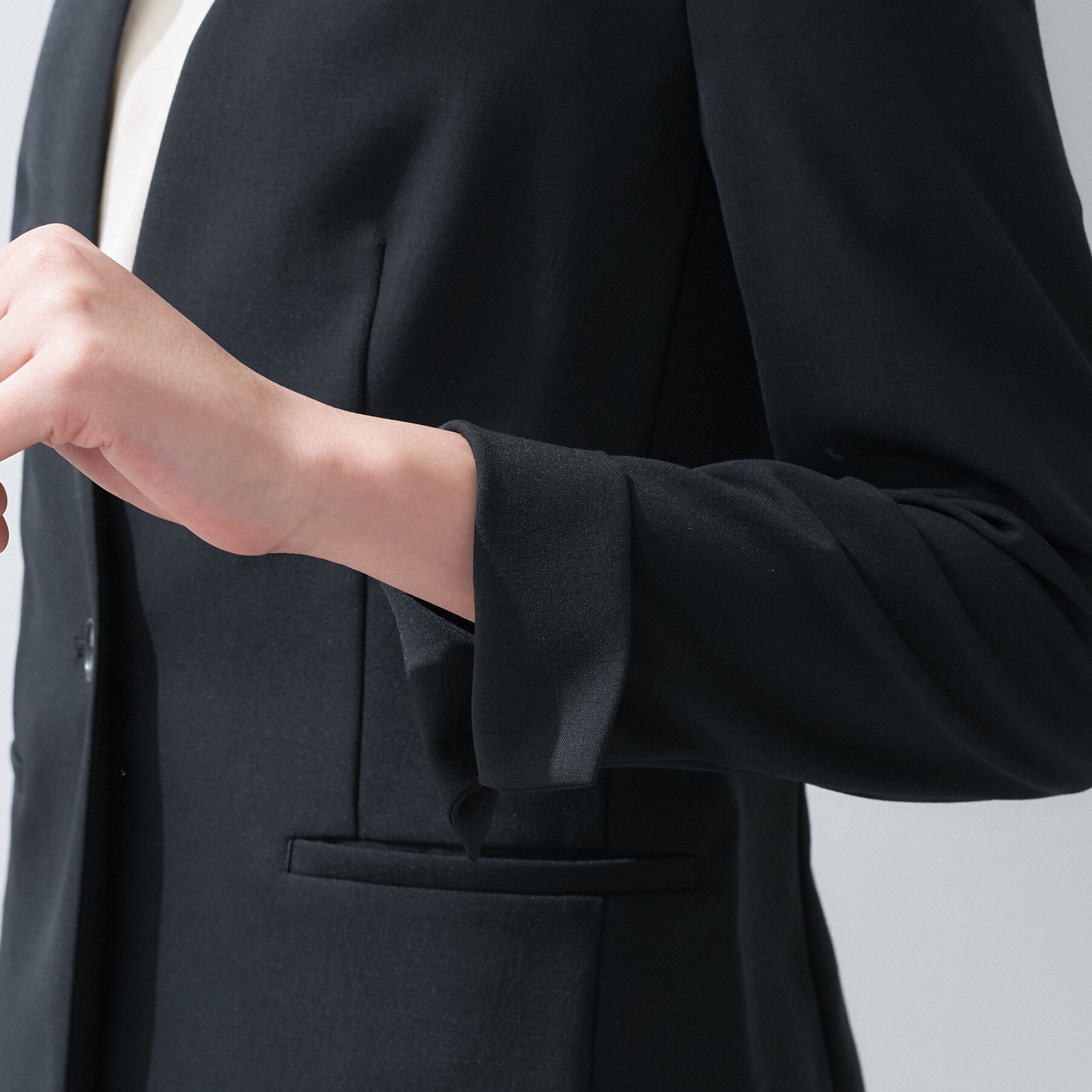 INDIVI「【定番スーツ／UVケア／洗える】ウール調ノーカラージャケット」|スーツ|