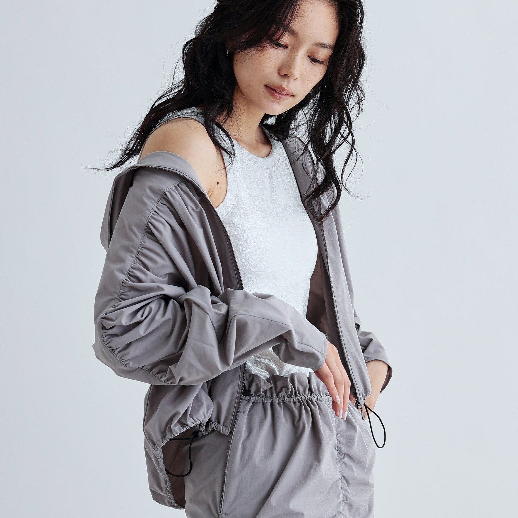 GALLEST「ギャザードルマンフーデットブルゾン」|ブルゾン・スタジャン|