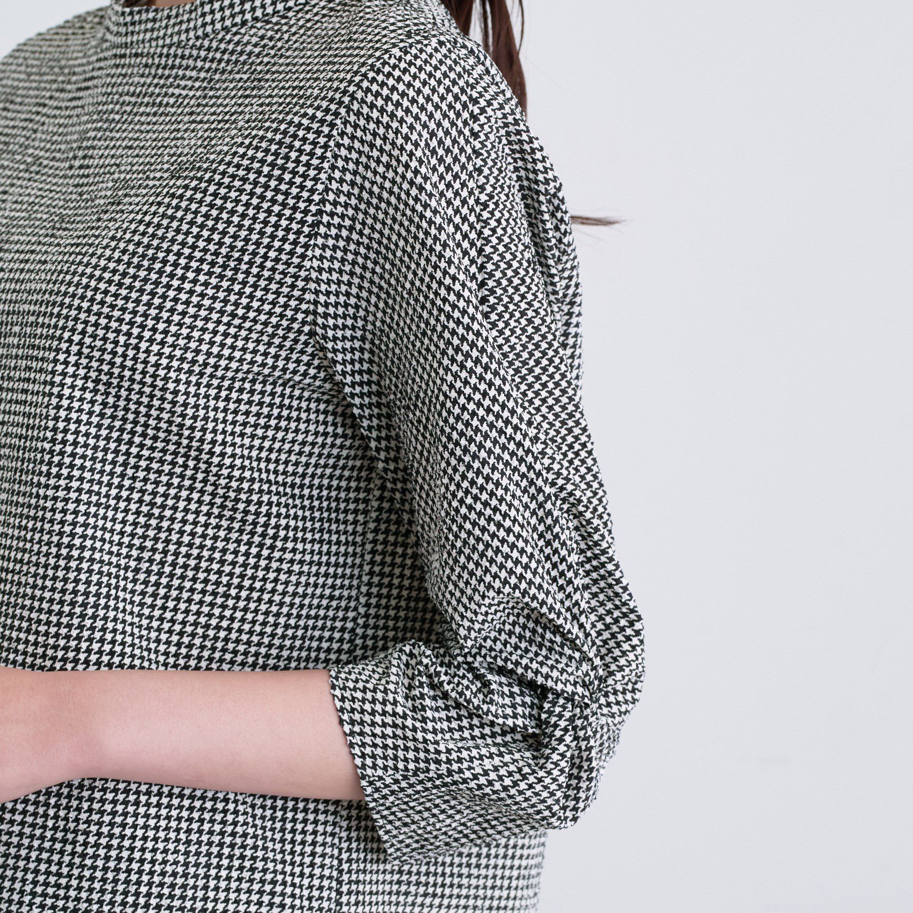 INDIVI「【UVケア／吸汗速乾】スリーブデザインブラウス」|シャツ・ブラウス|