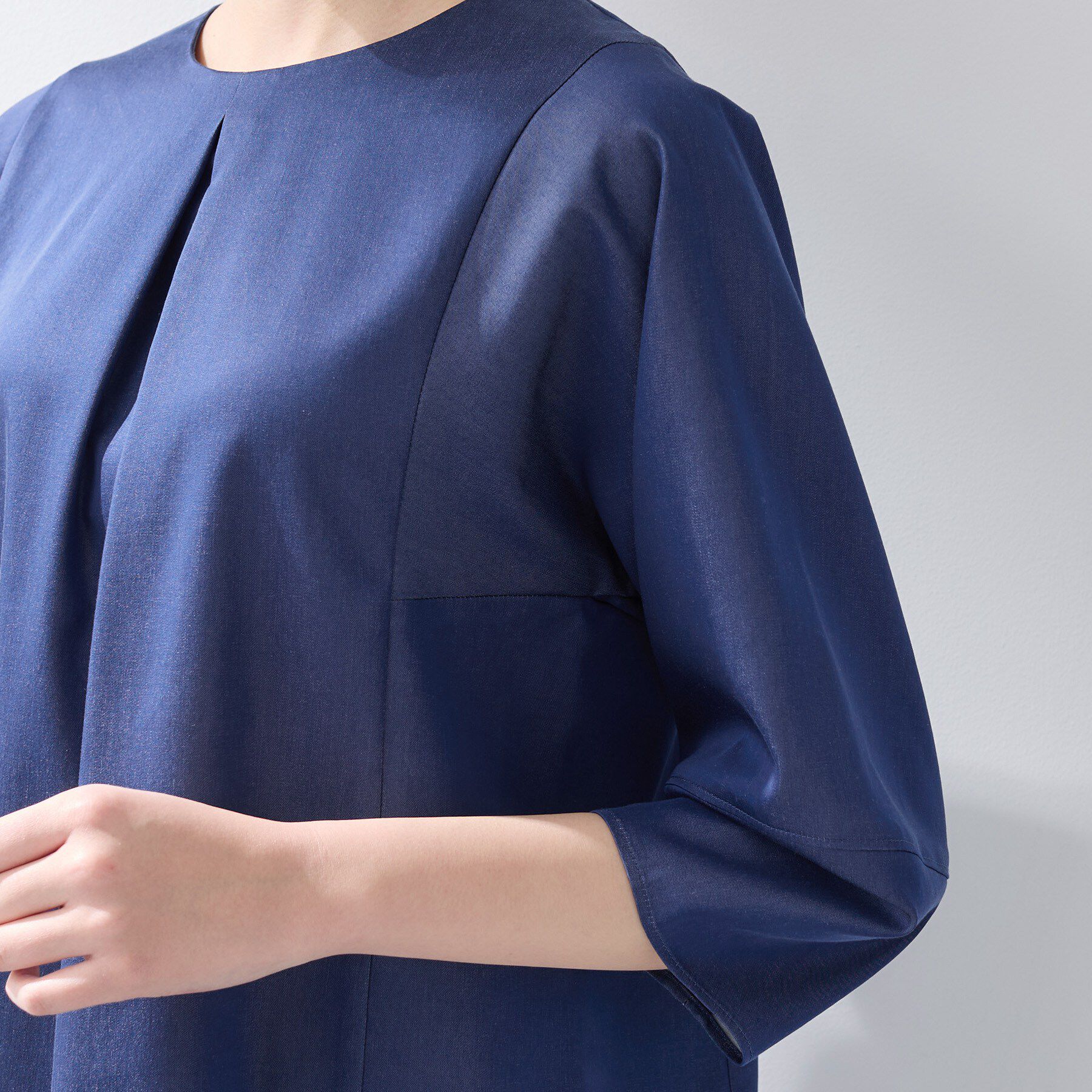 INDIVI「【洗える／UVケア／SETUP可能】デニムライク ランタン袖ブラウス」|シャツ・ブラウス|