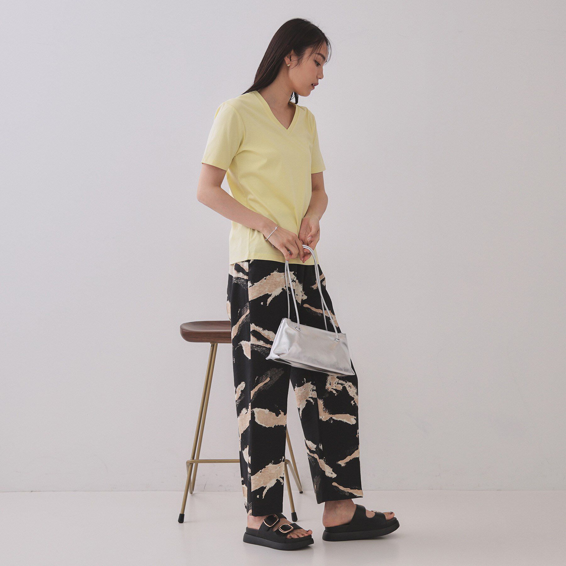 OPAQUE.CLIP「《5色展開/SS-LLサイズ》VネックベーシックTシャツ【接触冷感/洗濯機洗い可】」|Tシャツ・カットソー|