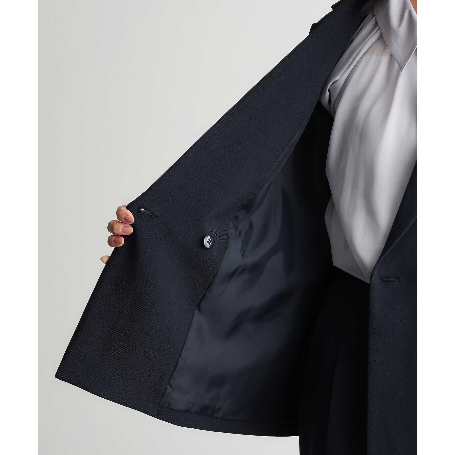 THE SHOP TK「【ONOFF活躍／セレモニー／通勤】CAVIAN Wブレストジャケット／洗える」|テーラードジャケット|