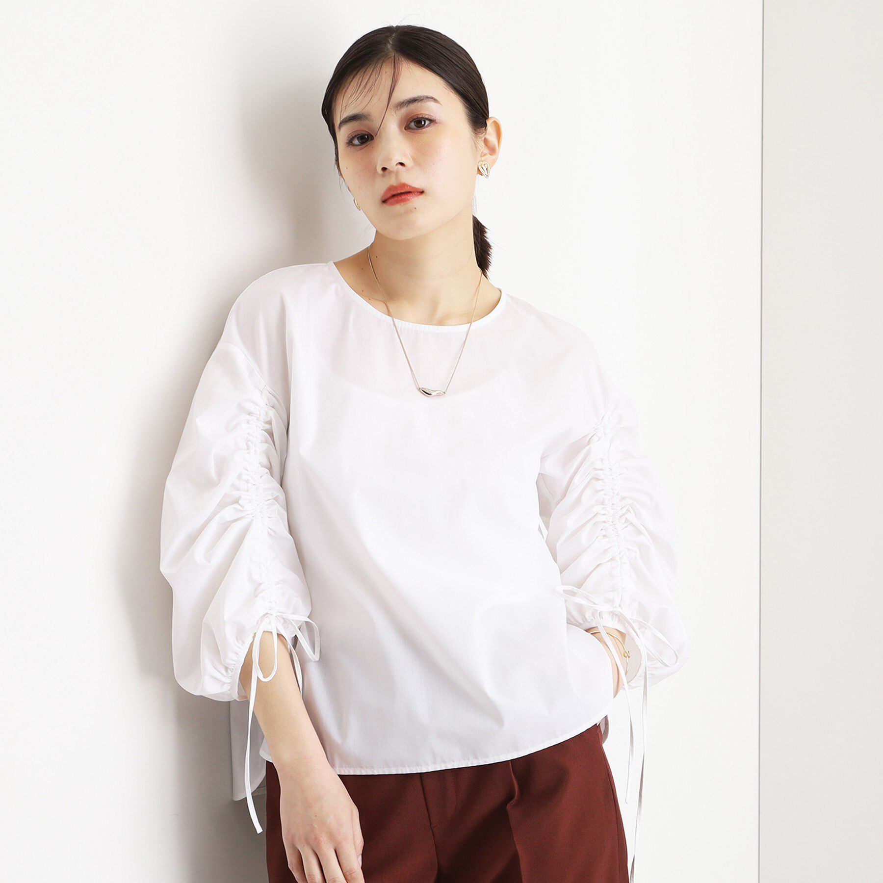 THE SHOP TK「袖シャーリングブラウス【洗濯機OK】」|シャツ・ブラウス|オフホワイト(003