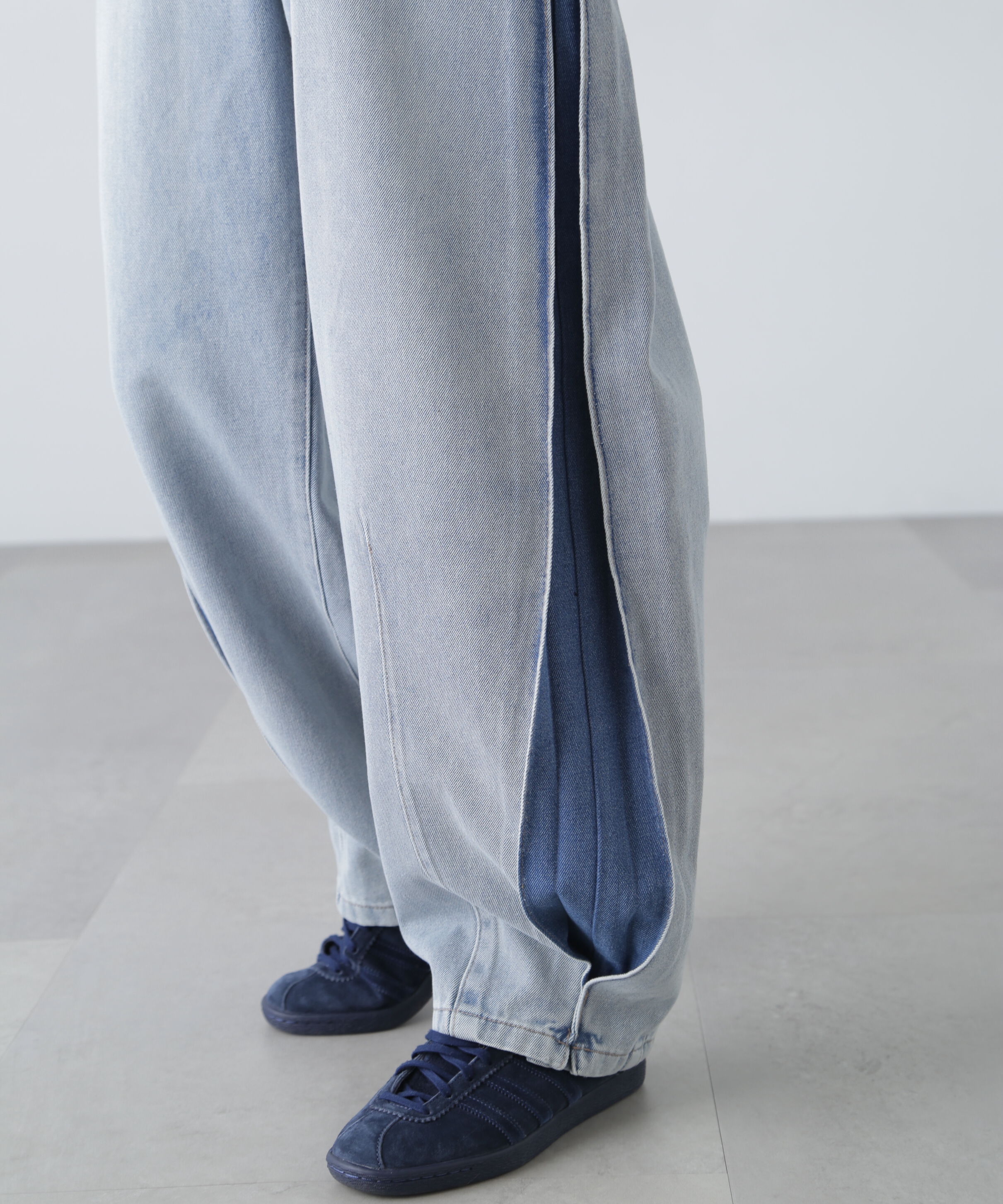  「[低身長サイズ/Sシリーズ]サイドタックカーブデニムパンツ」|その他|