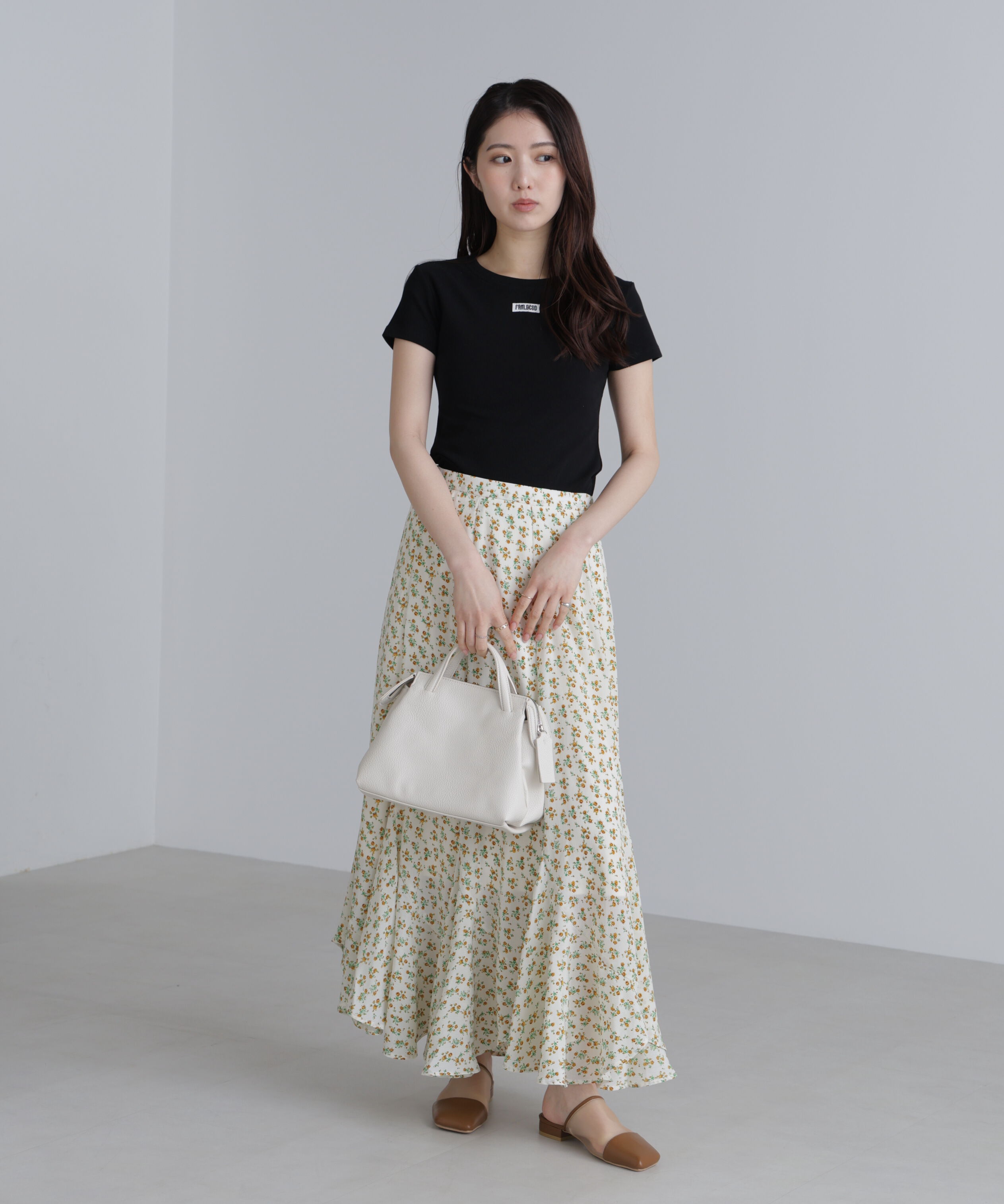  「ロゴ刺繍タグTシャツ」|Tシャツ・カットソー|