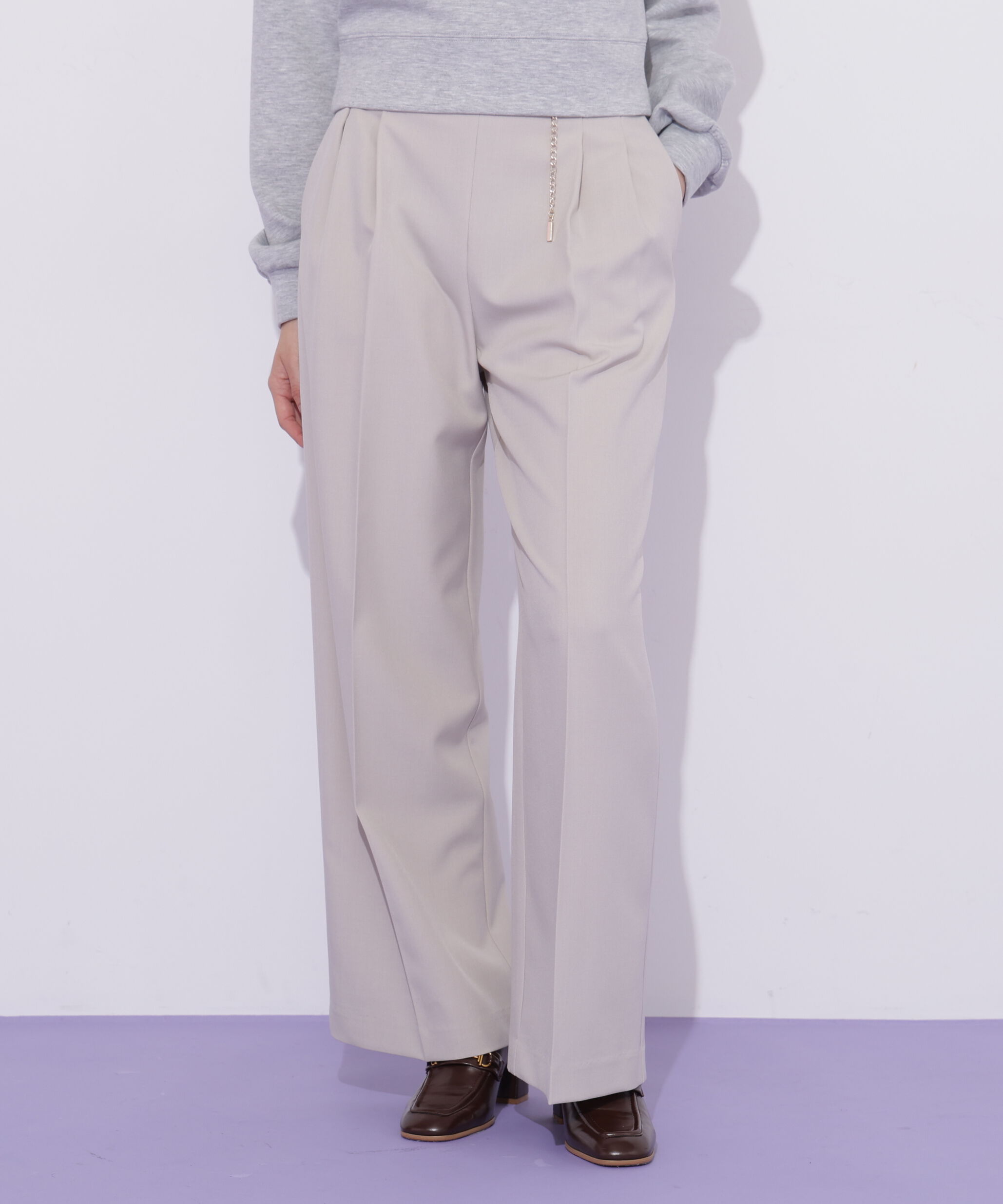  「チェーンベルトタックワイドパンツ」|その他|