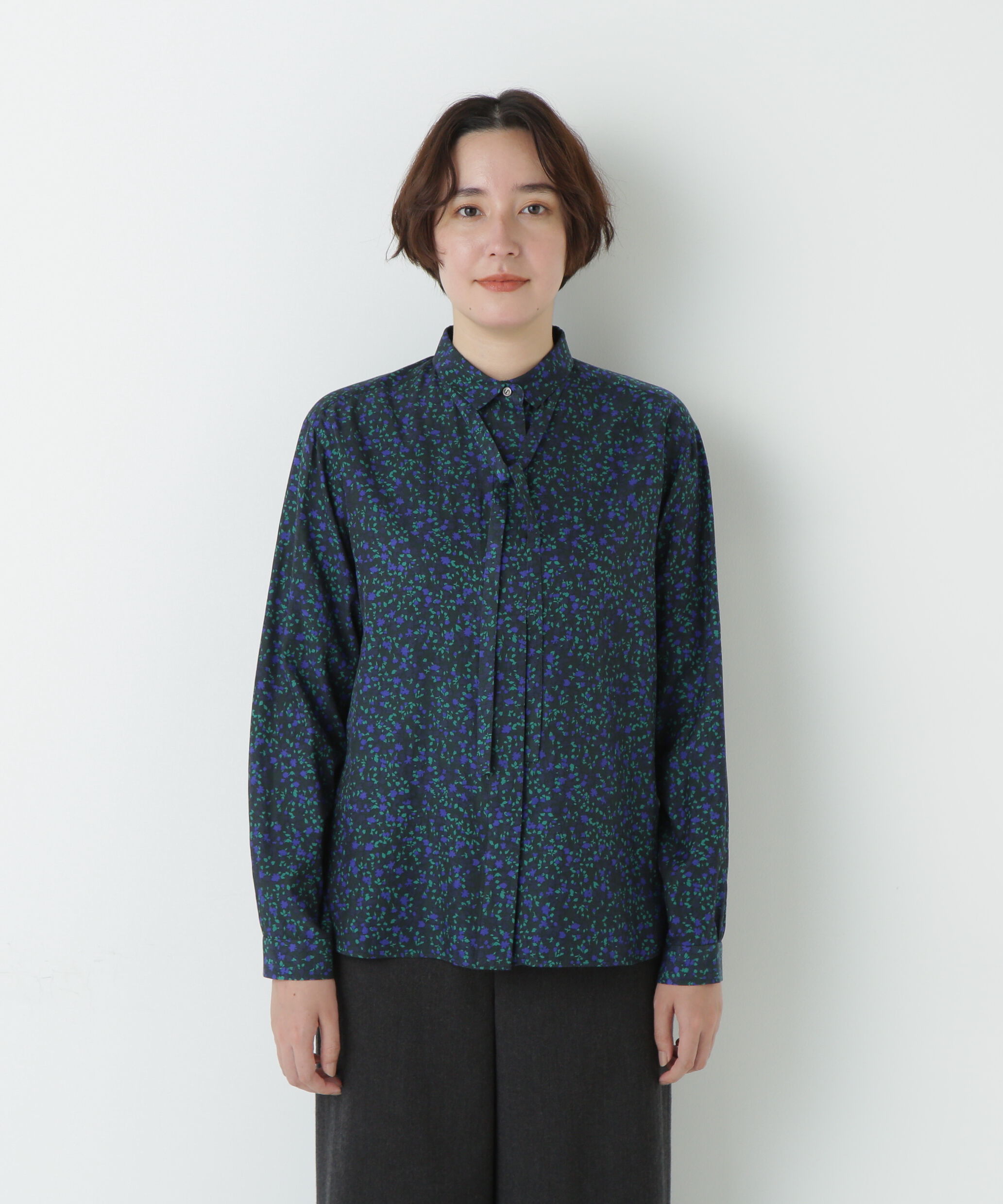  「プチフラワープリントボウタイシャツブラウス」|シャツ・ブラウス|