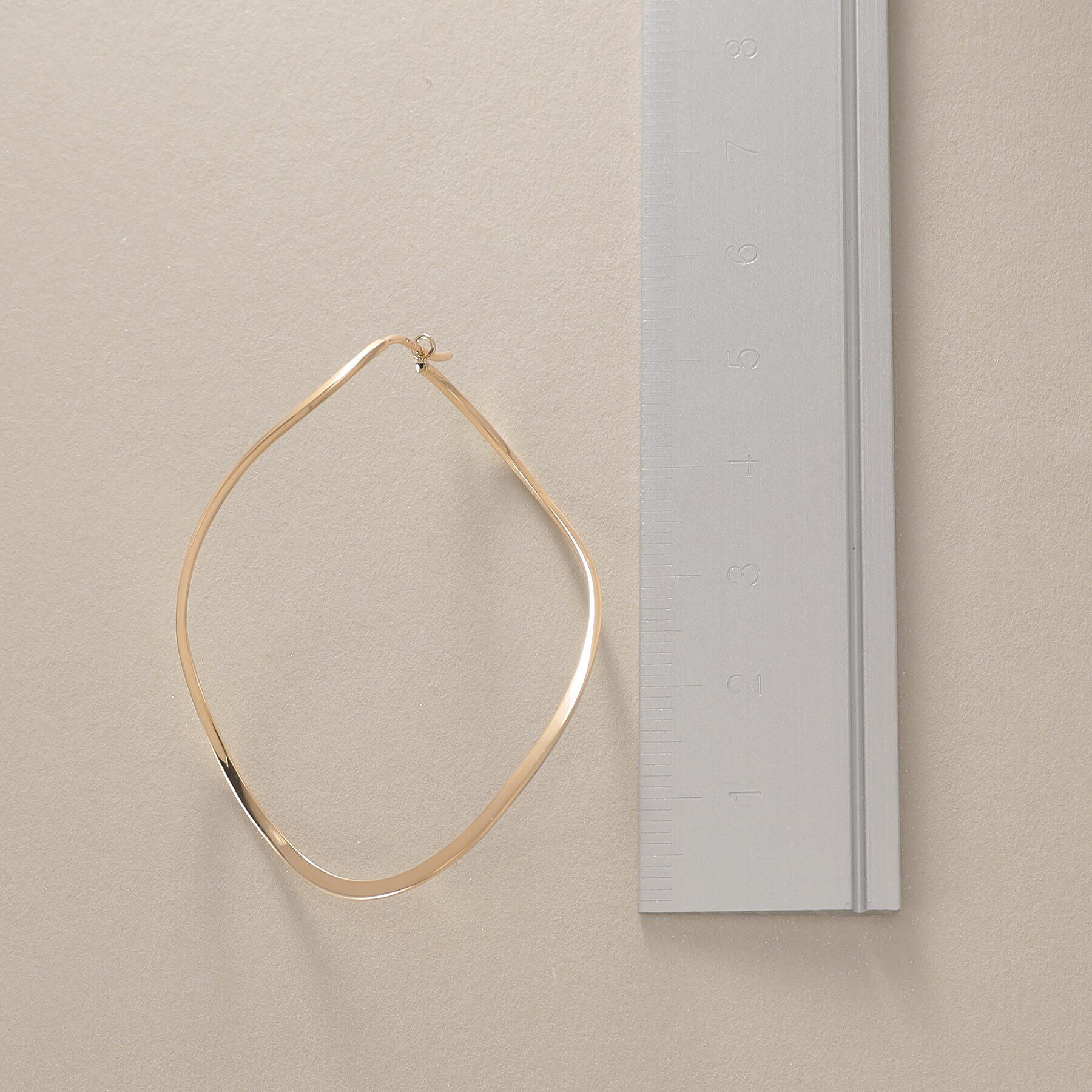 COCOSHNIK「K10ポリッシュ 変形フープピアスL」|ピアス|