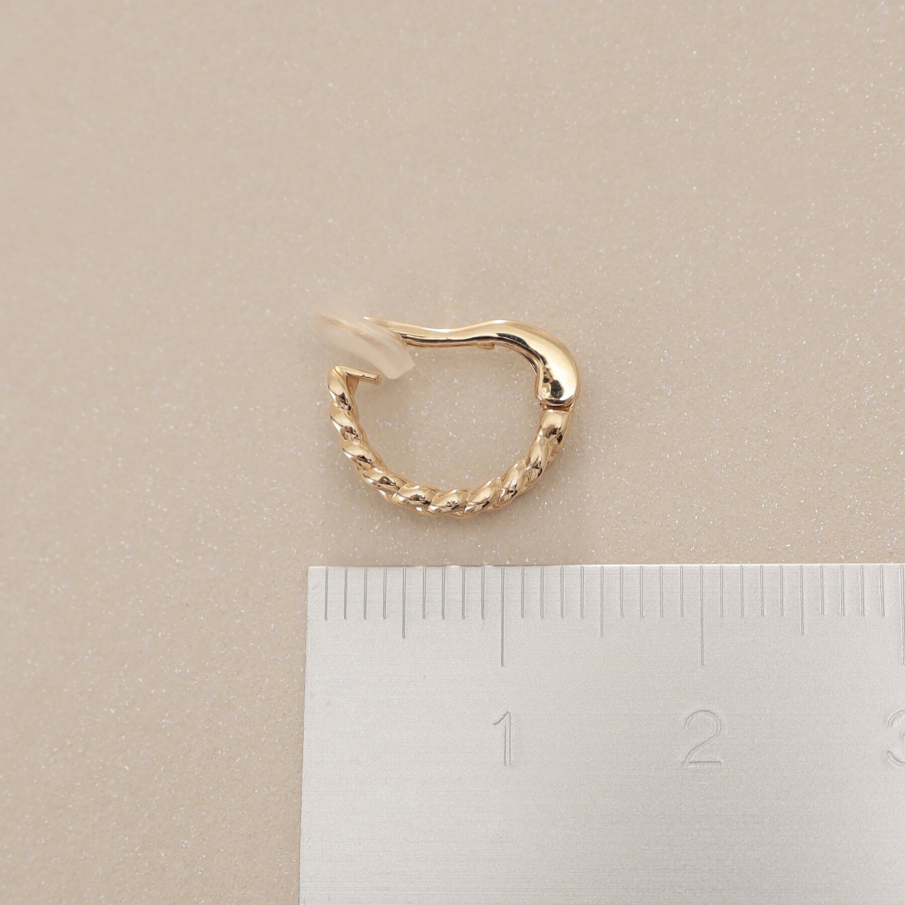 COCOSHNIK「K10キヘイワンタッチ イヤリング」|イヤリング|