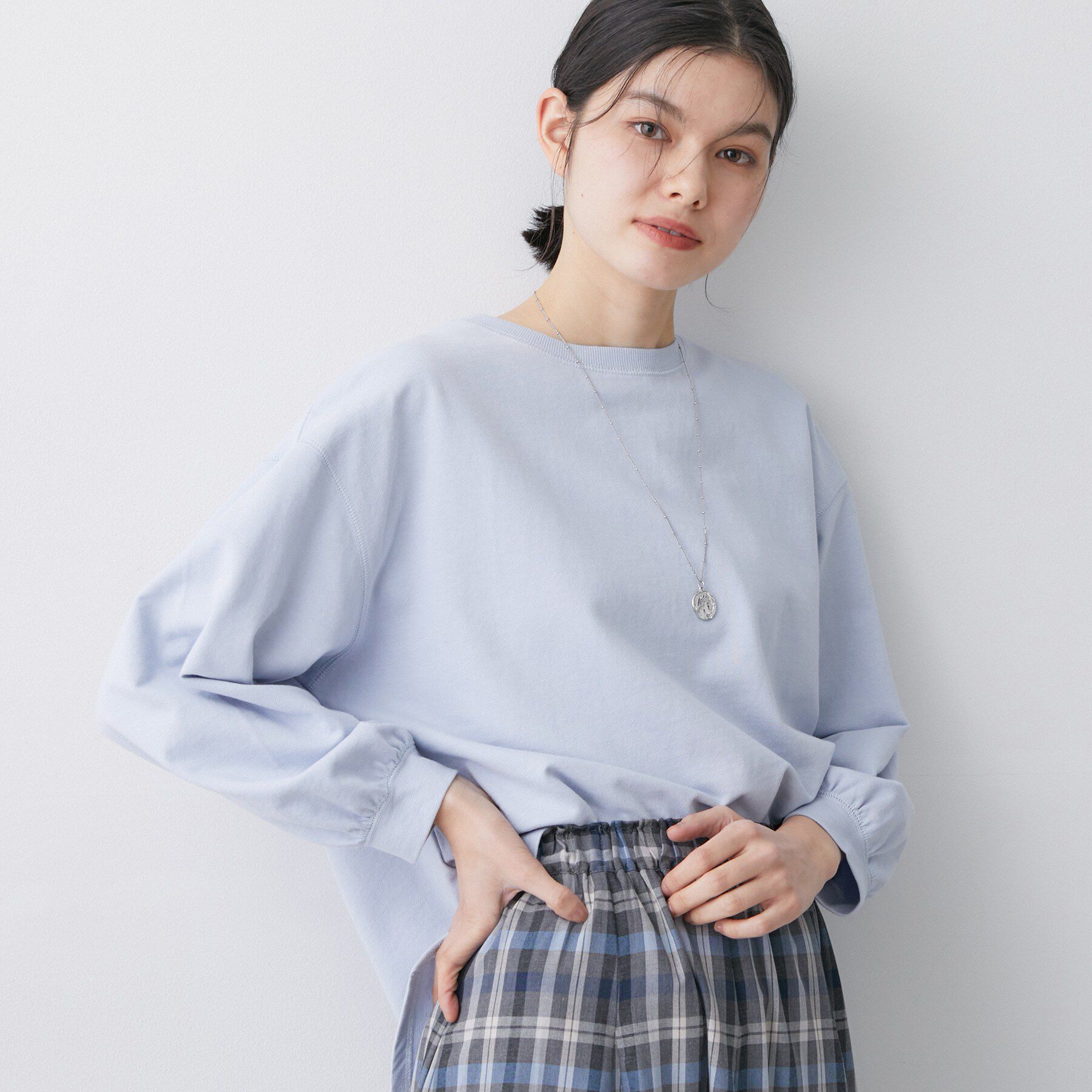 Dessin「【360度可愛い・洗える】バックヘンリーカットソー」|Tシャツ・カットソー|サックスブルー(09