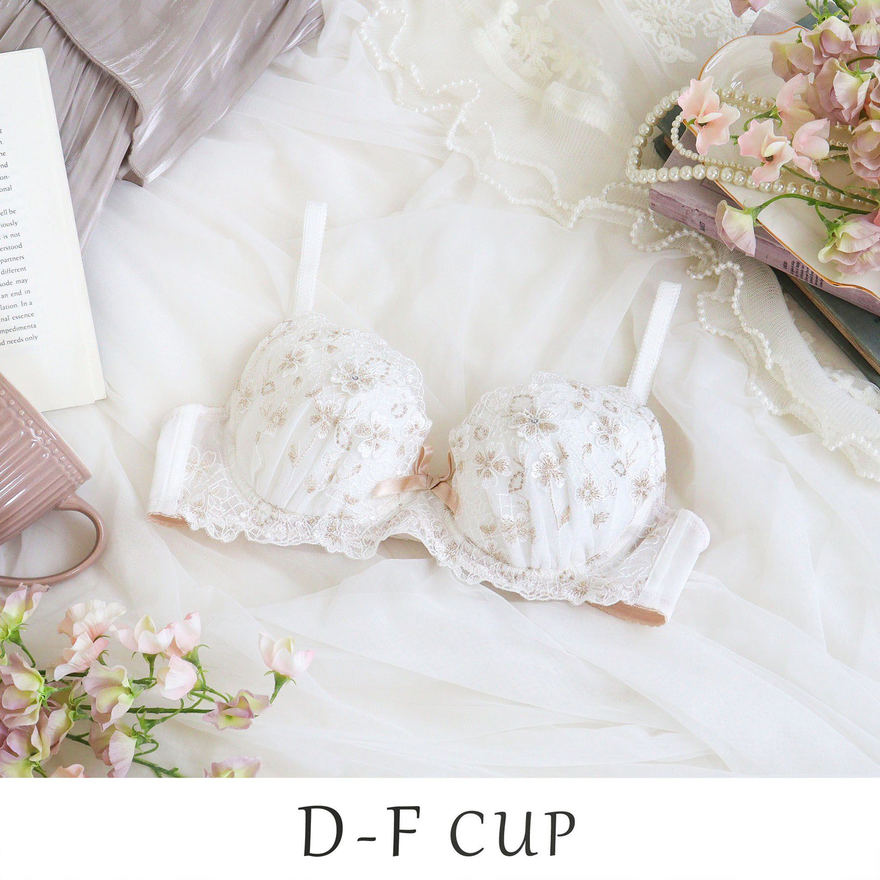 Risa Magli「ドーラ ブラジャー （D-F） ＜サイドシェイプ＞」|インナー|ホワイト(001)