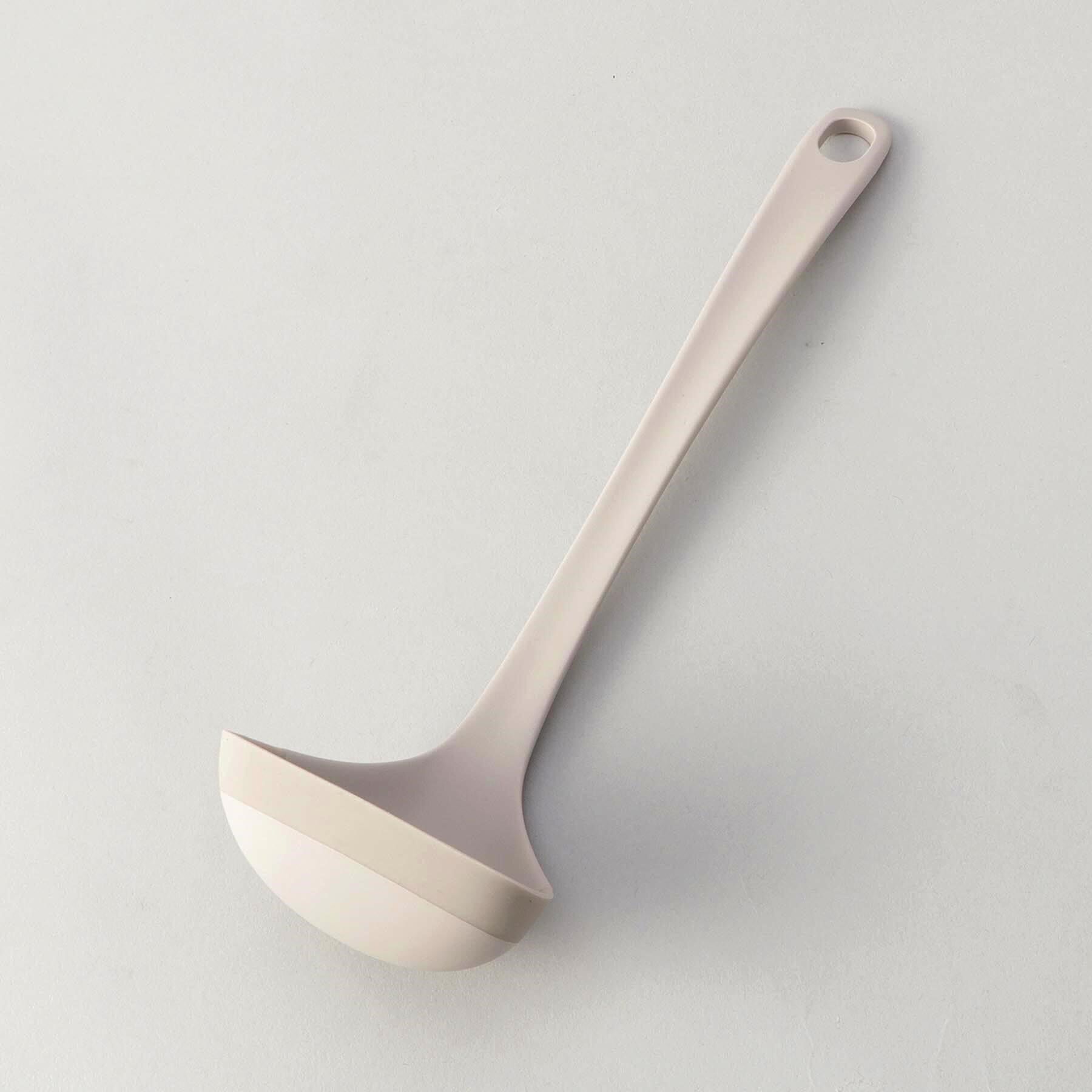 212 KITCHEN STORE「きほんの道具 お玉M GY ＜marna マーナ＞」|食器・キッチングッズ|