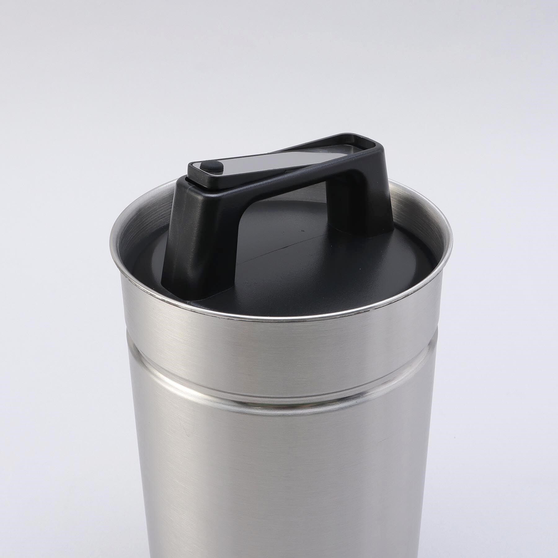 212 KITCHEN STORE「密閉出来る生ゴミキャニスターＭ ＜atomico アトミコ＞」|その他|