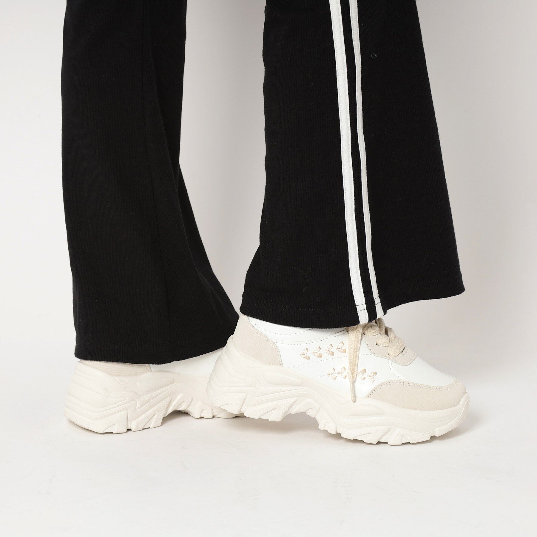 csT&P「厚底韓国ファッションダットスニーカー」|スニーカー|