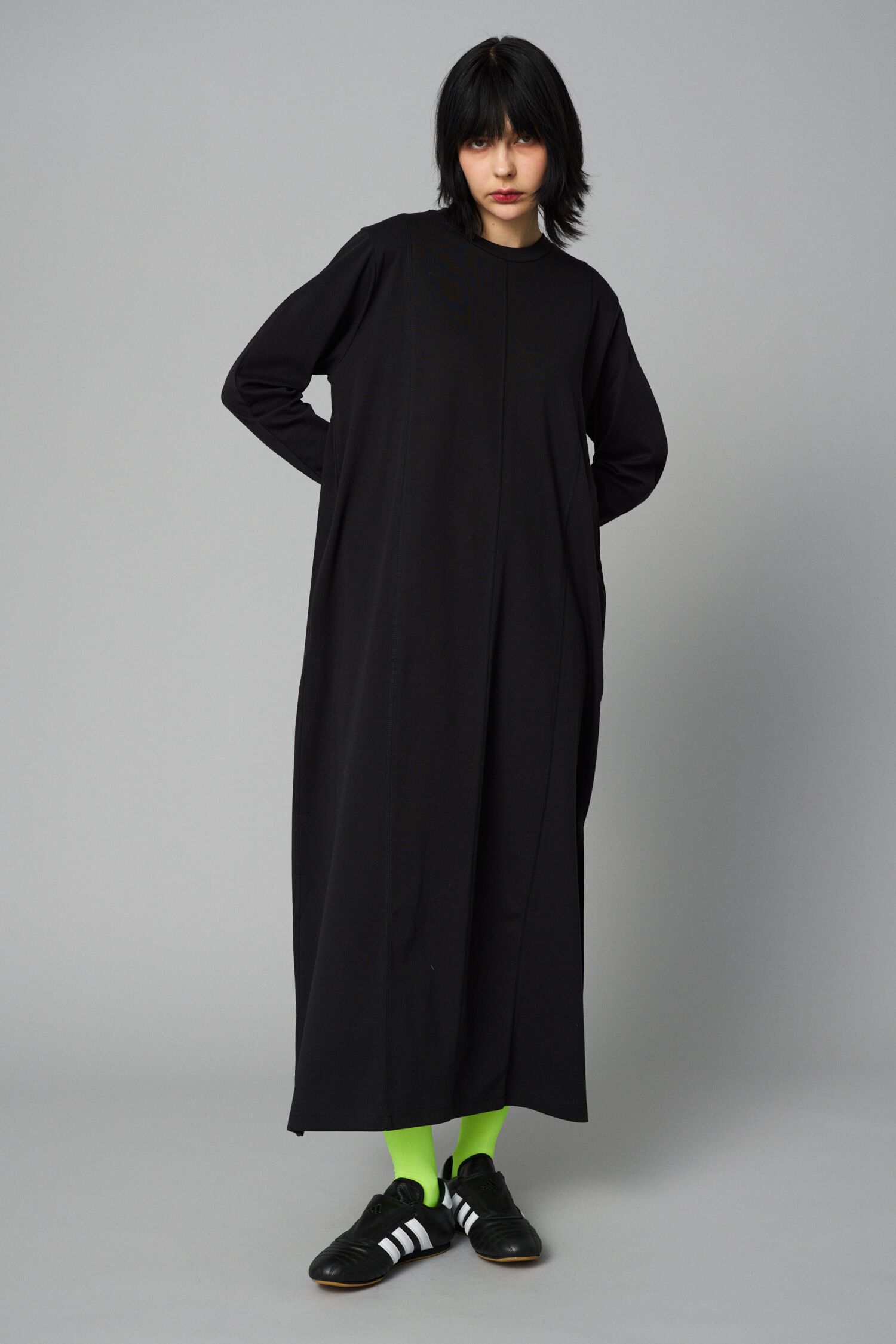 HeRIN.CYE「Long cut dress」|ワンピース|BLK