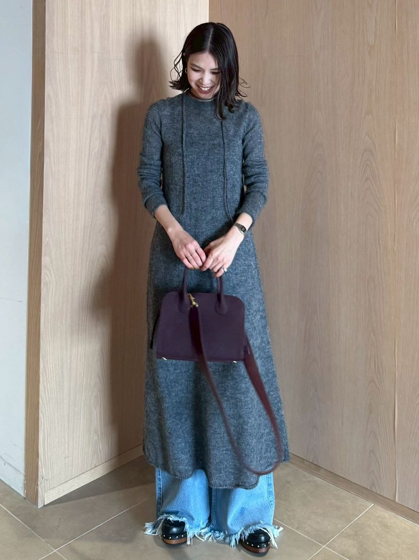 Mila Owen「裾フリンジクロップドフレアデニムパンツ」|デニム|