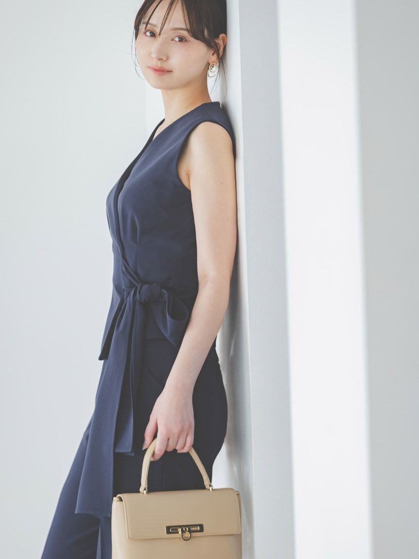 SNIDEL「Sustainableペプラムベストトップス」|シャツ・ブラウス|