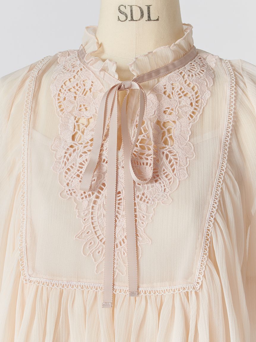 SNIDEL「エンブロイダリー楊柳ブラウス」|シャツ・ブラウス|