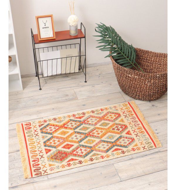 Lbc with Life「ギウスラドラポーネラグマット」|クッション・クッションカバー|オフホワイト