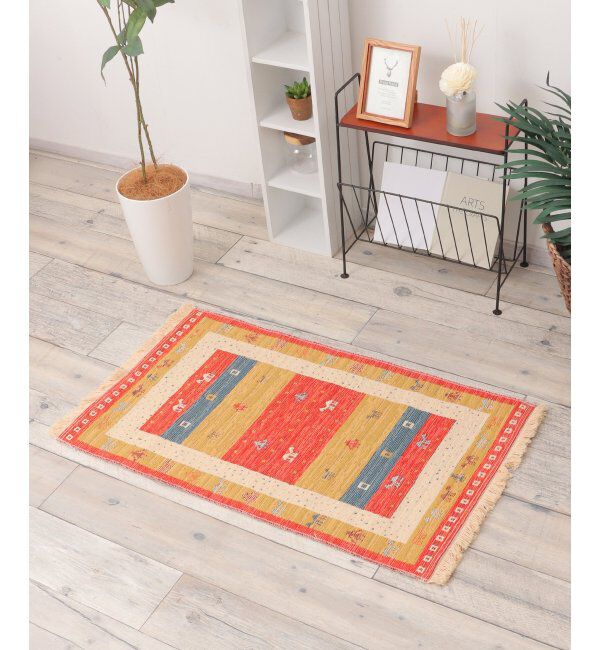 Lbc with Life「ギウスラドラポーネラグマット」|クッション・クッションカバー|イエロー