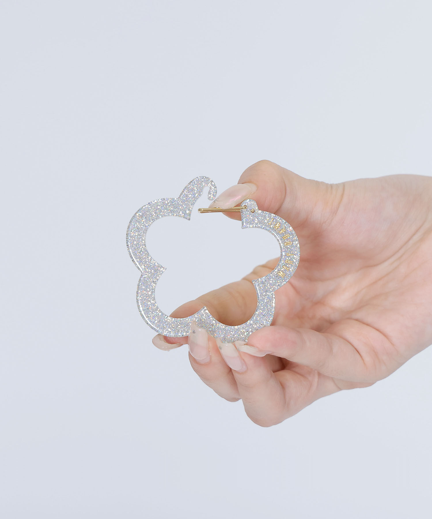 MARY QUANT「デイジーアウトラインアクリル カラビナ」|その他|