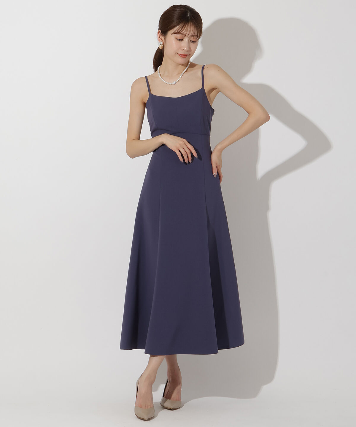 アンドクチュール「ケープレイヤードクルーネックドレス」|ドレス|