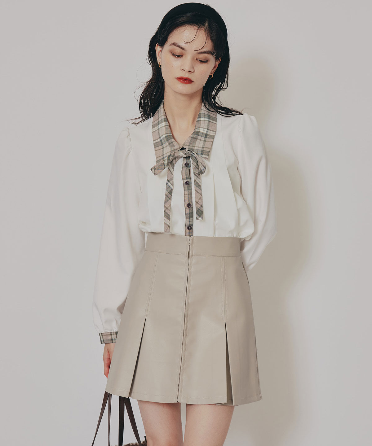 REDYAZEL「チェックバイカラーリボンタイブラウス」|シャツ・ブラウス|