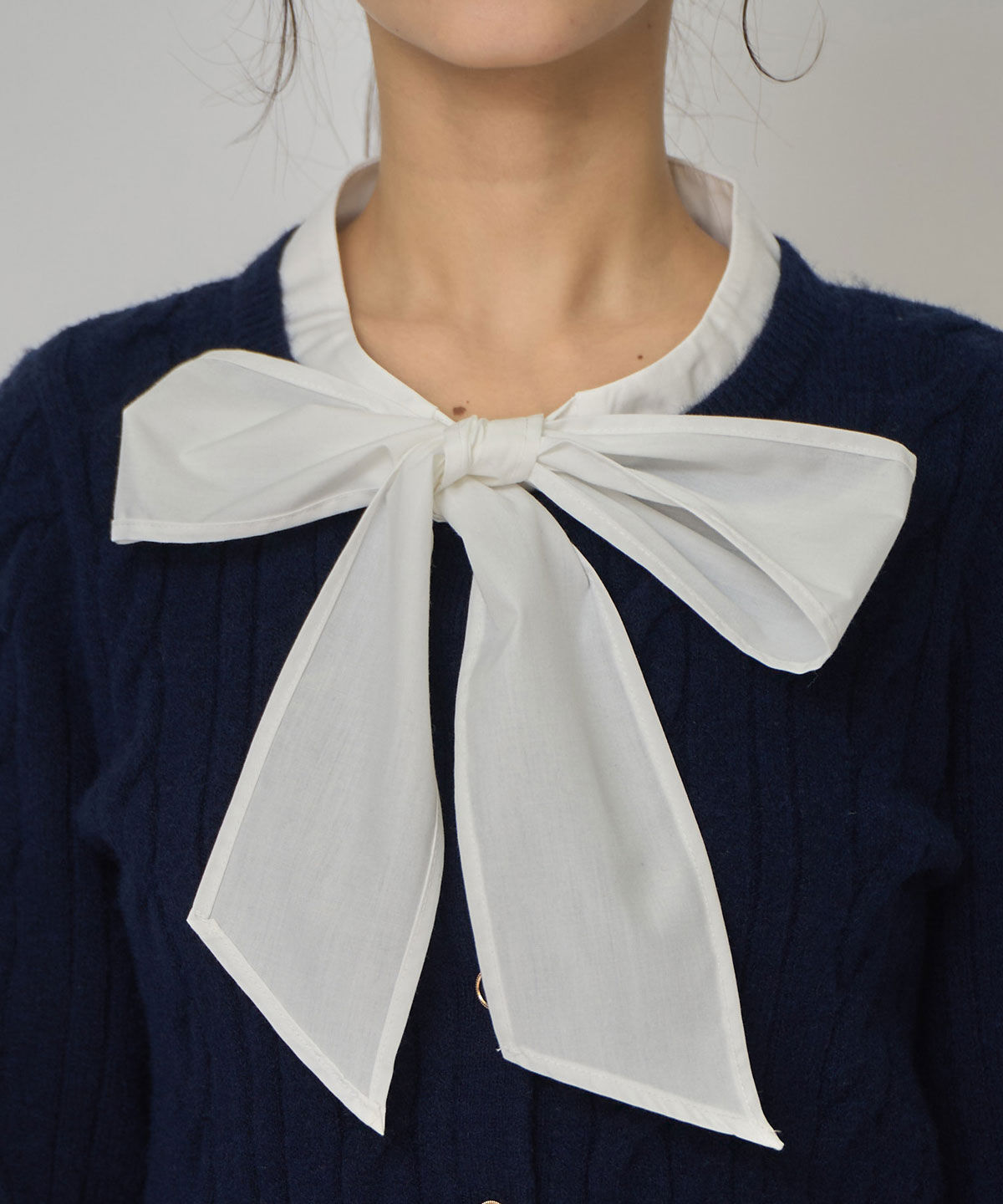 REDYAZEL「ボウタイケーブルニットプルオーバー」|ニット・セーター|