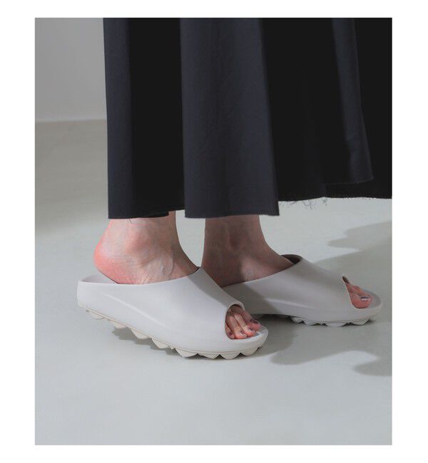 Demi-Luxe BEAMS 「PPACO / LUX-2 オープントウ サンダル」|サンダル|OFF_WHITE