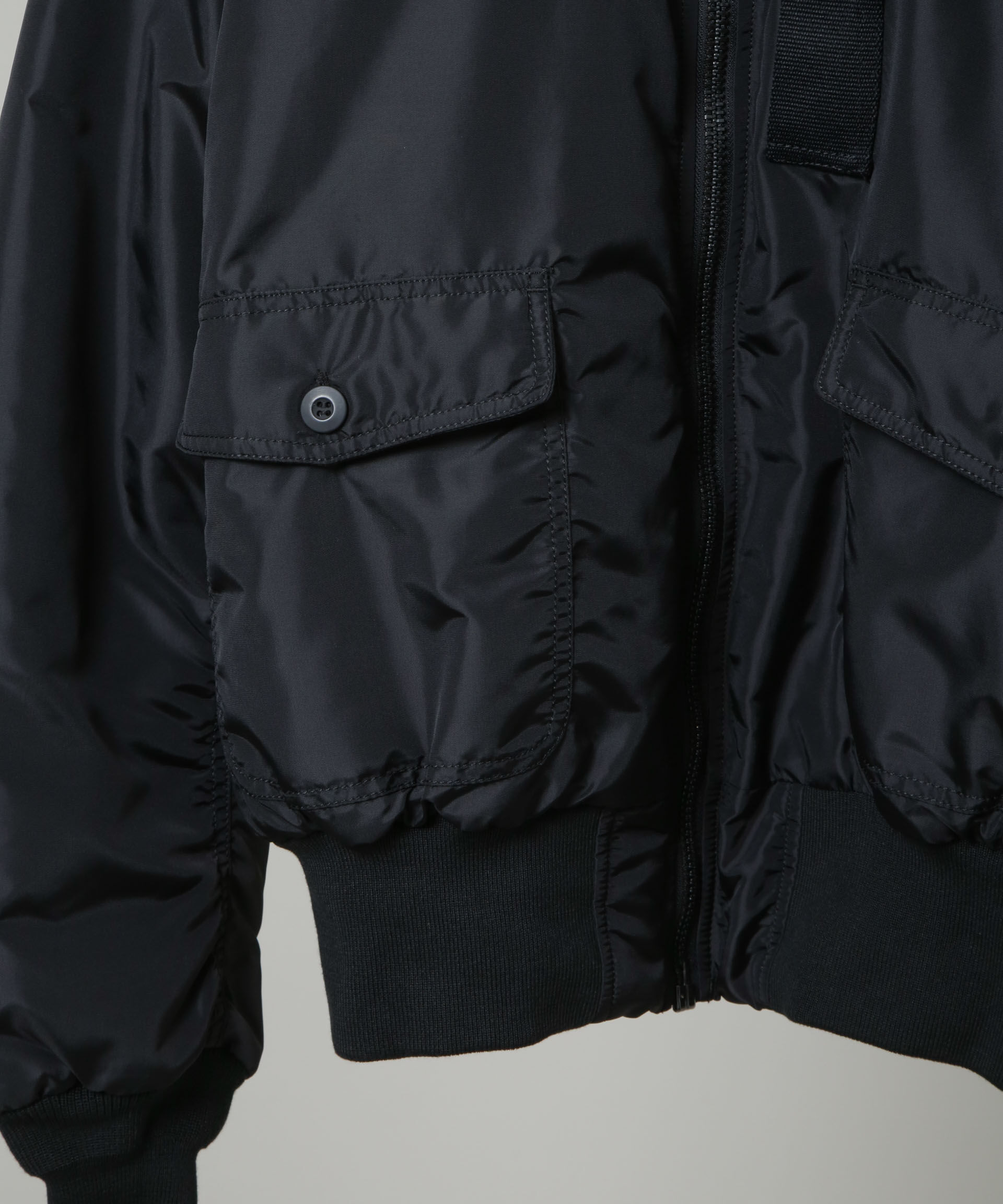 nano･universe「ALPHA INDUSTRIES/別注 ALPHA FLIGHT JACKET」|ブルゾン・スタジャン|