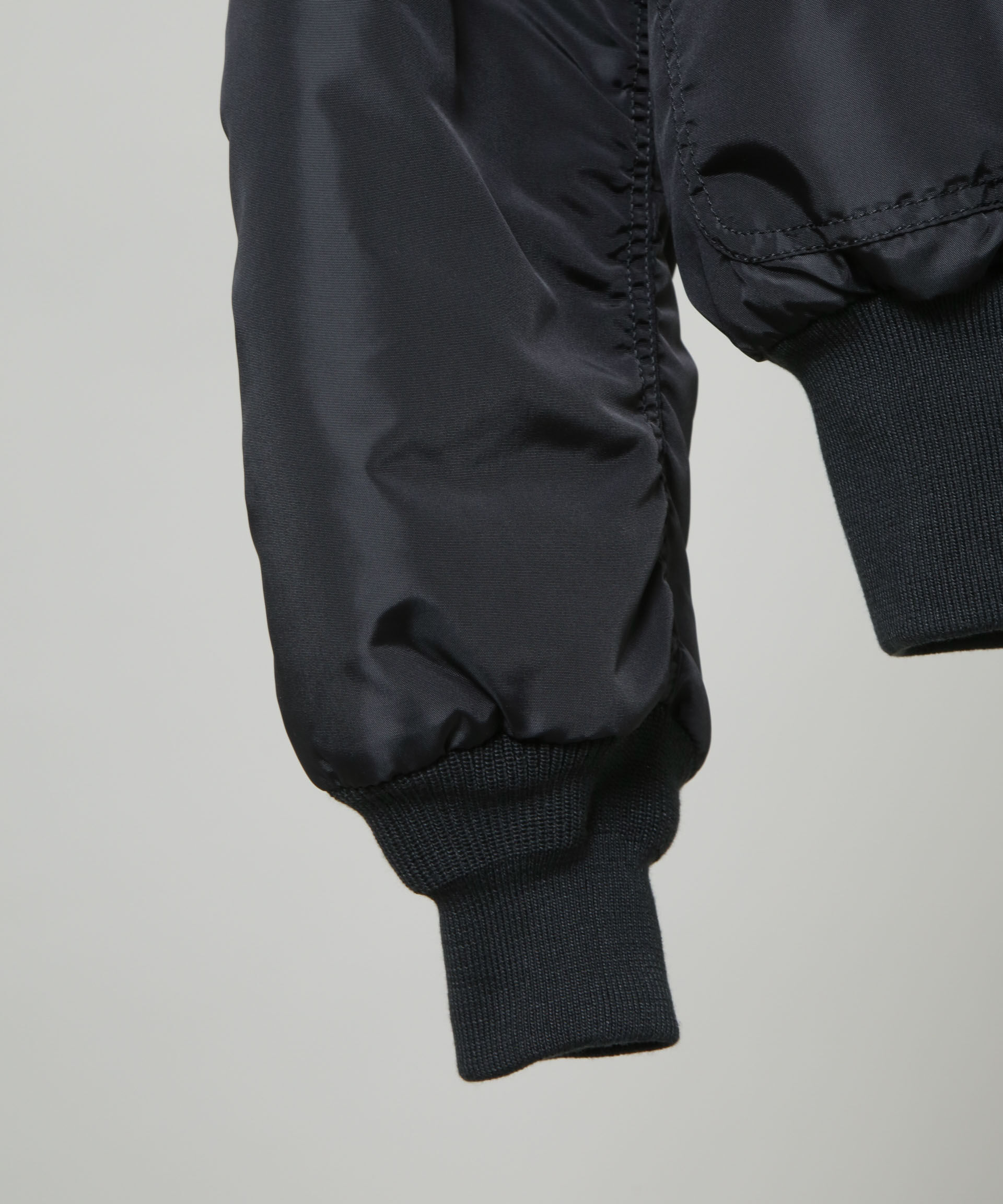 nano･universe「ALPHA INDUSTRIES/別注 ALPHA FLIGHT JACKET」|ブルゾン・スタジャン|