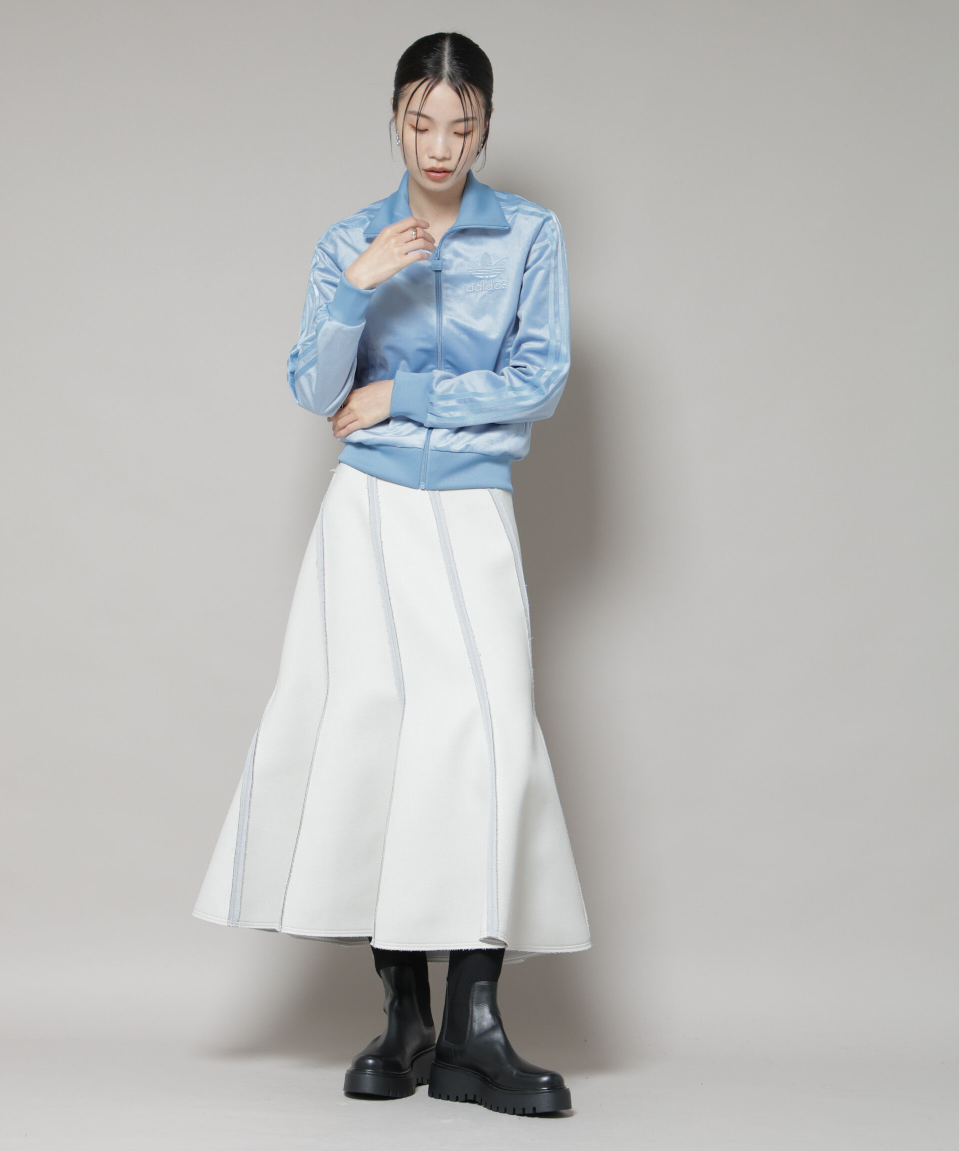 nano･universe「adidas/VELVET TRACK JAKET ASH BLUE」|テーラードジャケット|
