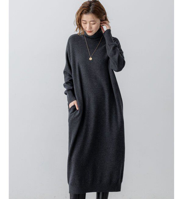 23区「【洗える】カシミヤブレンド タートルネック ニットワンピース」|ワンピース|グレー系