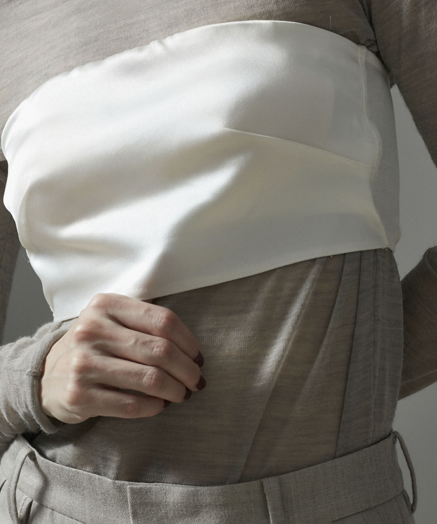 SALON adam et rope'「アセテートサテンベアトップ」|チューブトップ|