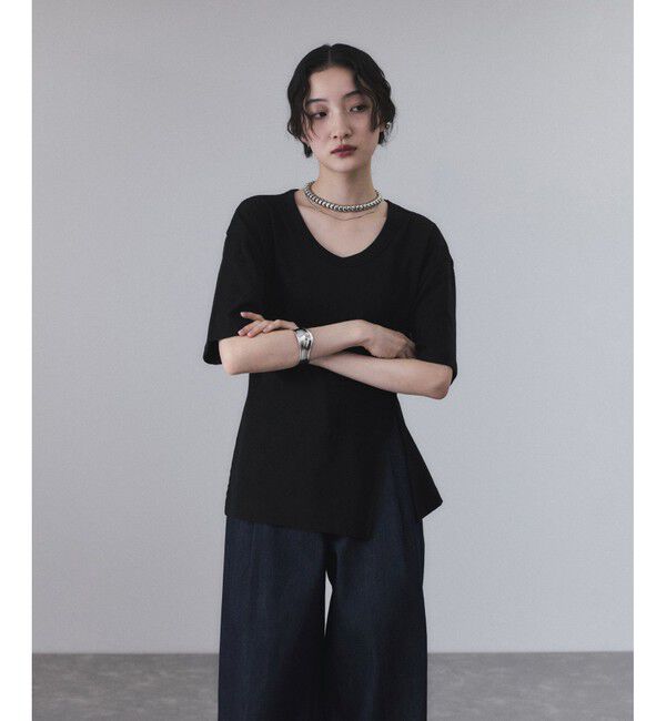 ADAM ET ROPE'「シェイプTシャツ」|Tシャツ・カットソー|ブラック(01)