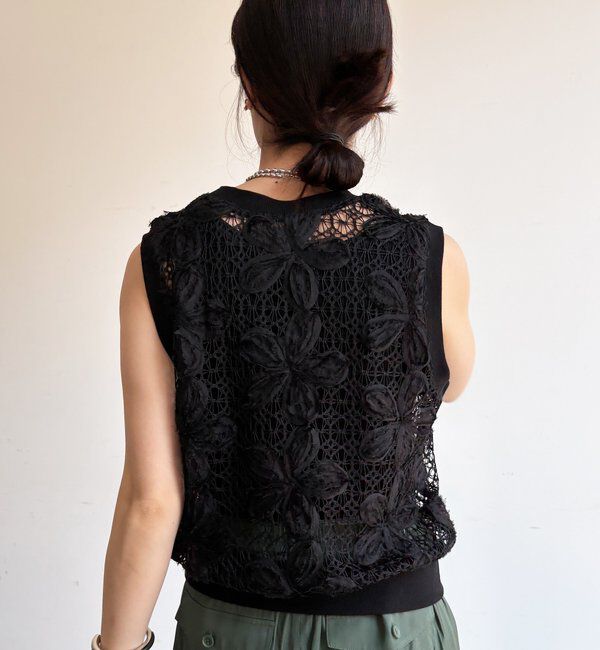  「【WEB限定】かぎ編み風レースベスト」|シャツ・ブラウス|