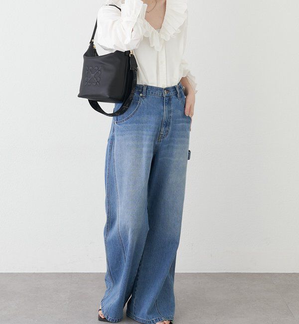  「《WEB限定》スタンダードミニショルダーバッグ <エンボスモノグラム>」|ショルダー・メッセンジャー|