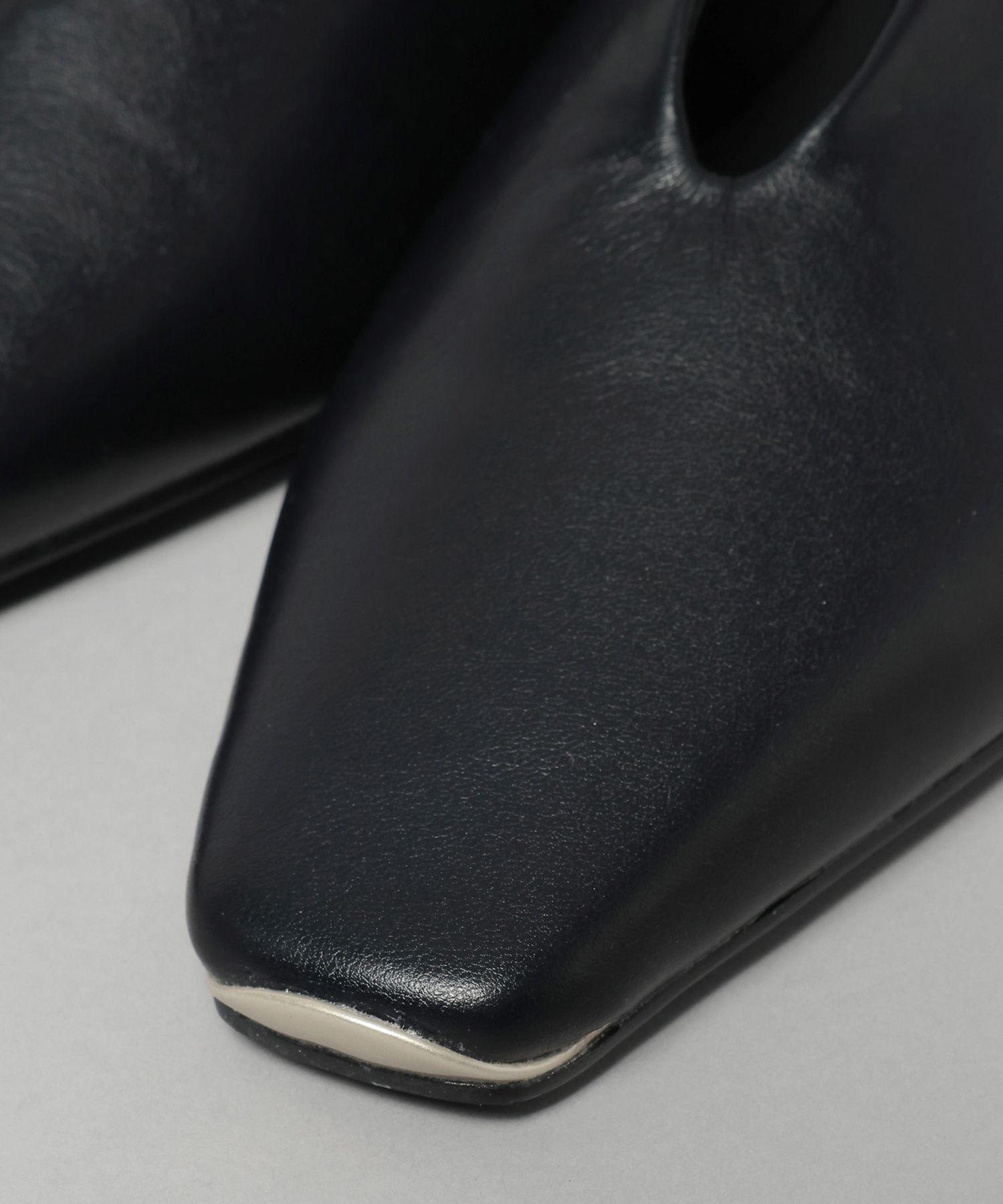 A part by 「スリットストラップシューズ」|パンプス|