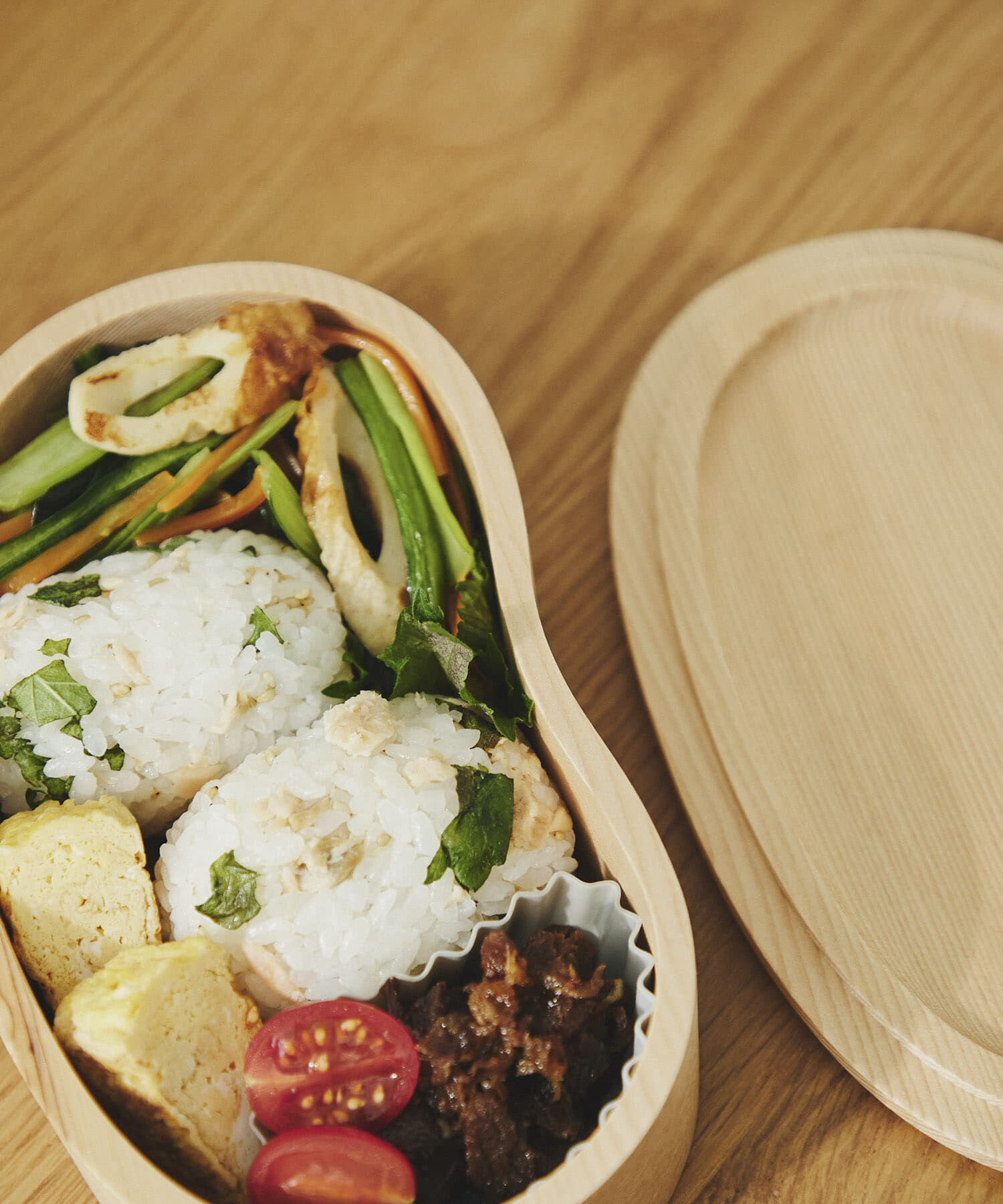 URBAN RESEARCH DOORS「ようび　くりぬき弁当箱 ビーンズ」|食器・キッチングッズ|