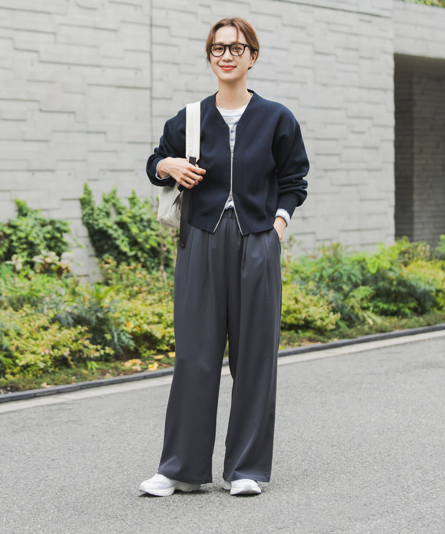 URBAN RESEARCH DOORS「『仁村紗和さん着用』『UR TECH』完声タックギャザーワイドパンツ」|その他|