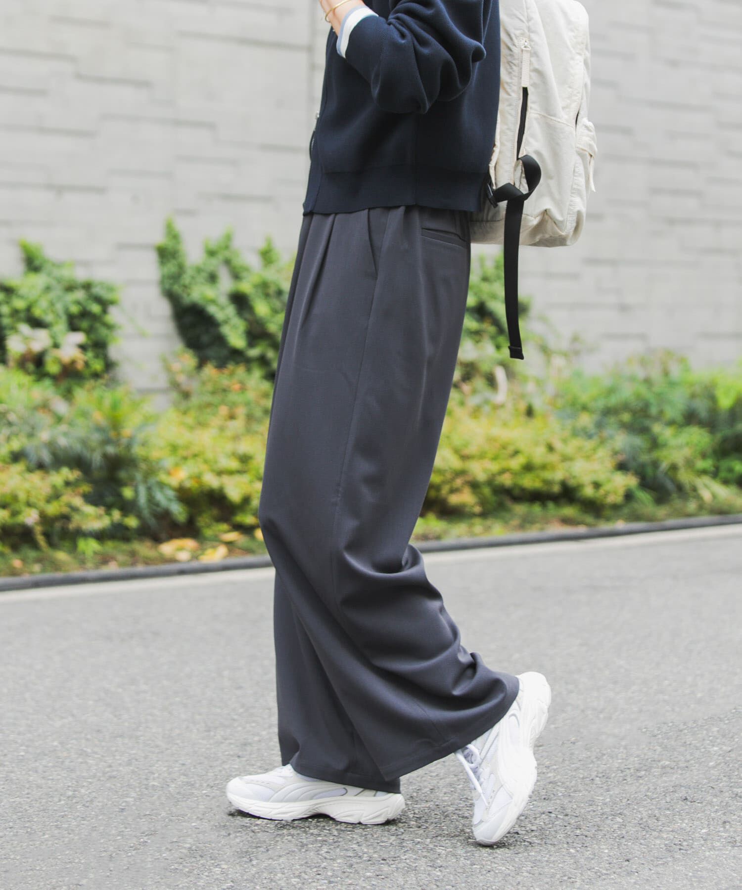 URBAN RESEARCH DOORS「『仁村紗和さん着用』『UR TECH』完声タックギャザーワイドパンツ」|その他|