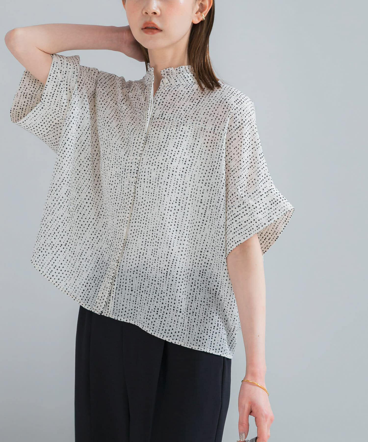 URBAN RESEARCH/『WEB/一部店舗限定』ウォッシャブルドットフリルネックブラウス