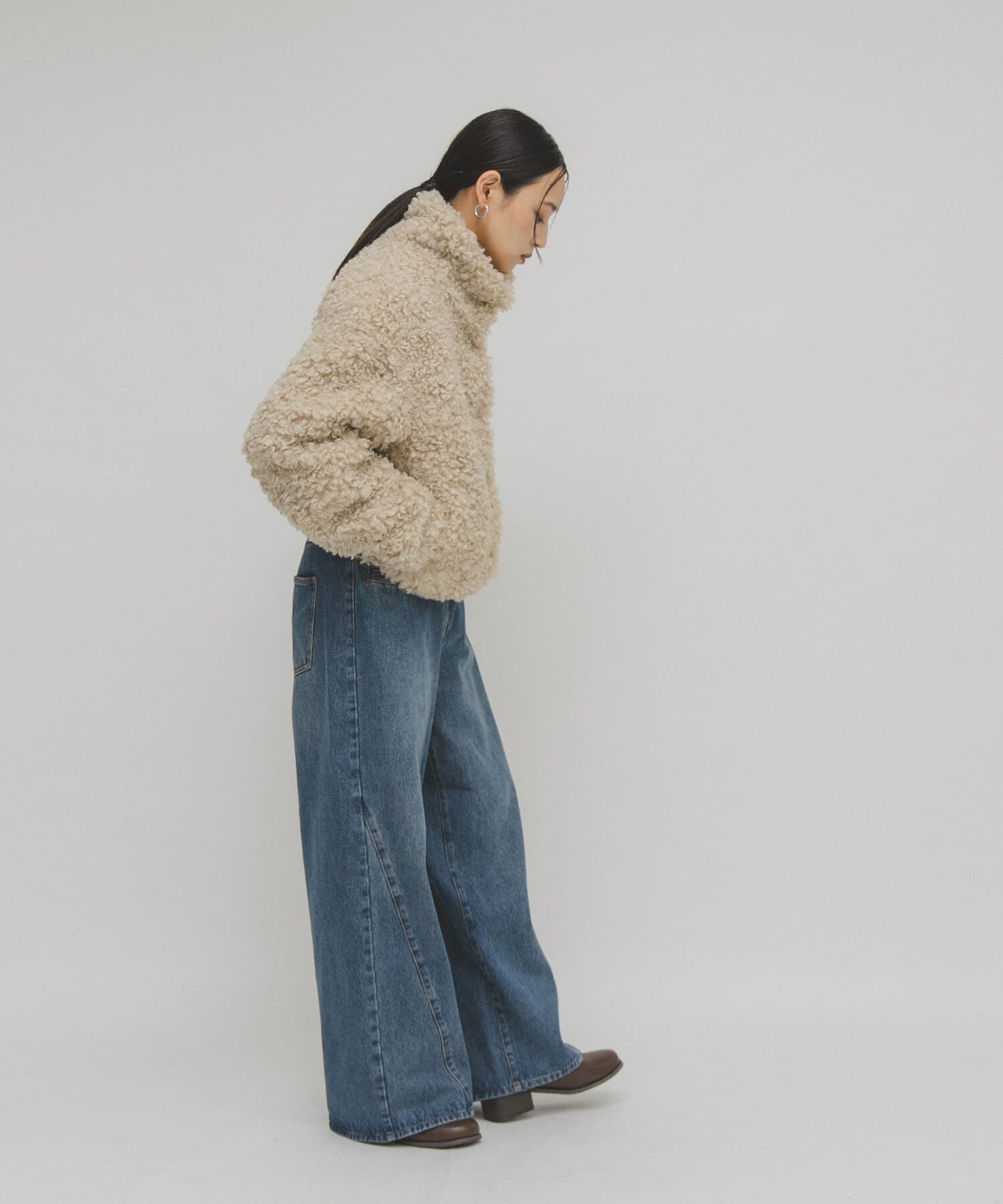  「フォルムボアジャケット」|ノーカラーコート|